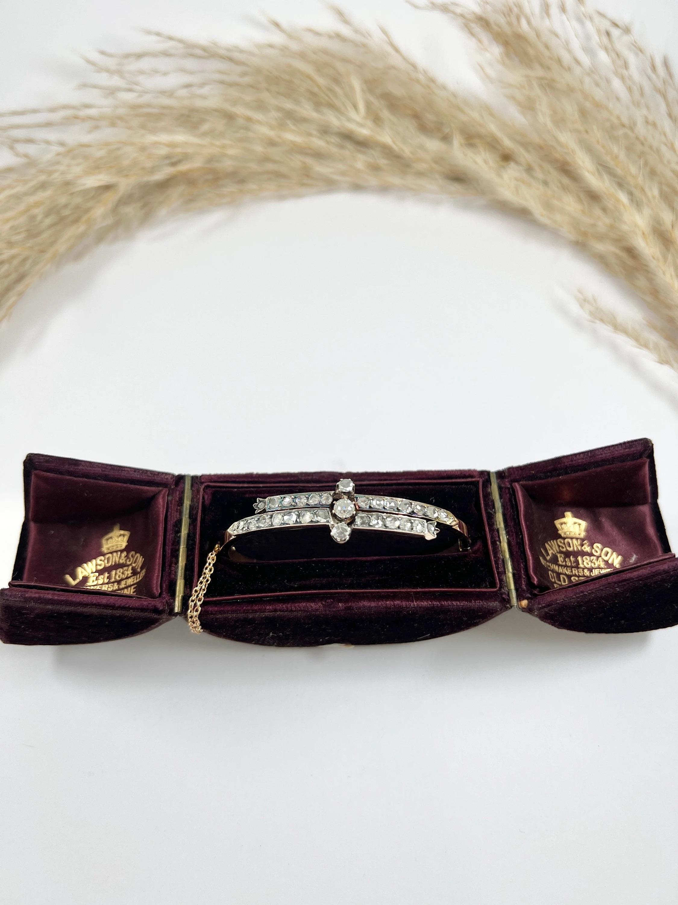 Victorien Bracelet jonc victorien ancien en or rose 15 carats avec deux rangées de diamants en vente