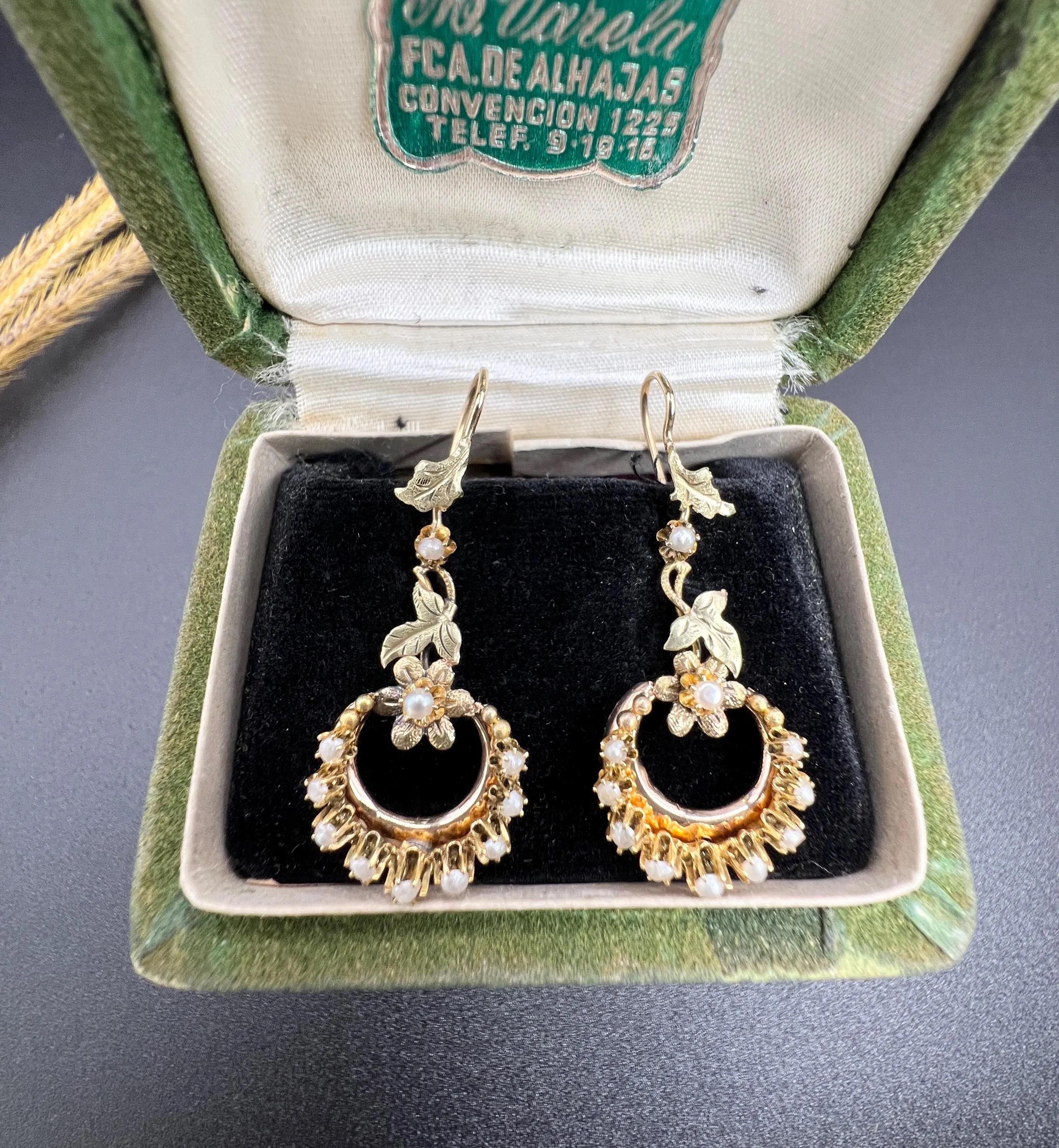 Antique Crescent Earrings 

15ct Two-Colour Gold

Circa 1910

Discover the enchanting allure of our exquisite 15ct gold Edwardian era earrings, a stunning embodiment of craftsmanship and vintage elegance. Crafted in warm rose gold, these drop design