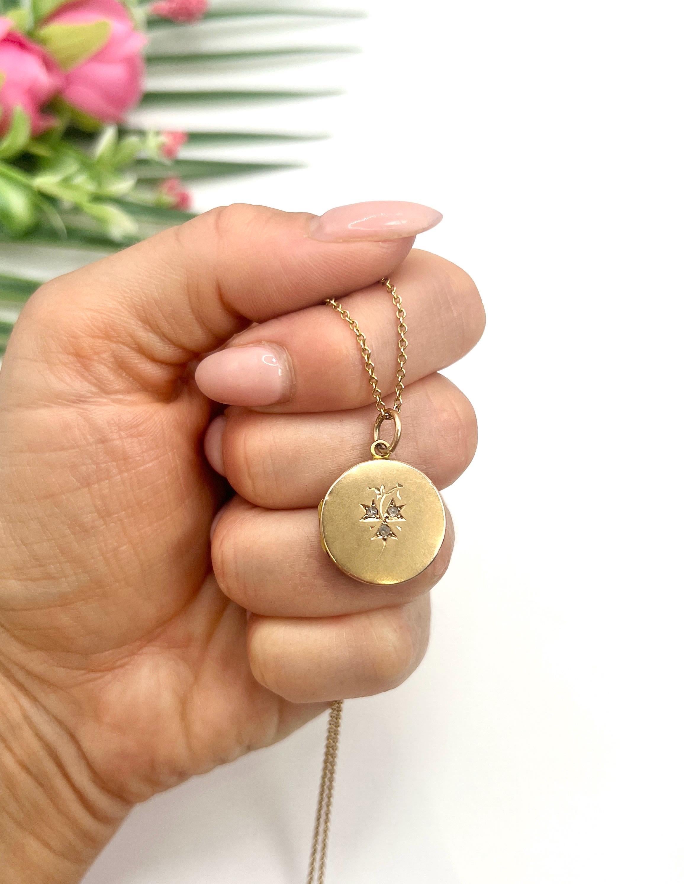 Antiguo medallón redondo de oro amarillo de 15 ct con diamantes talla rosa de los años 20 en venta 2