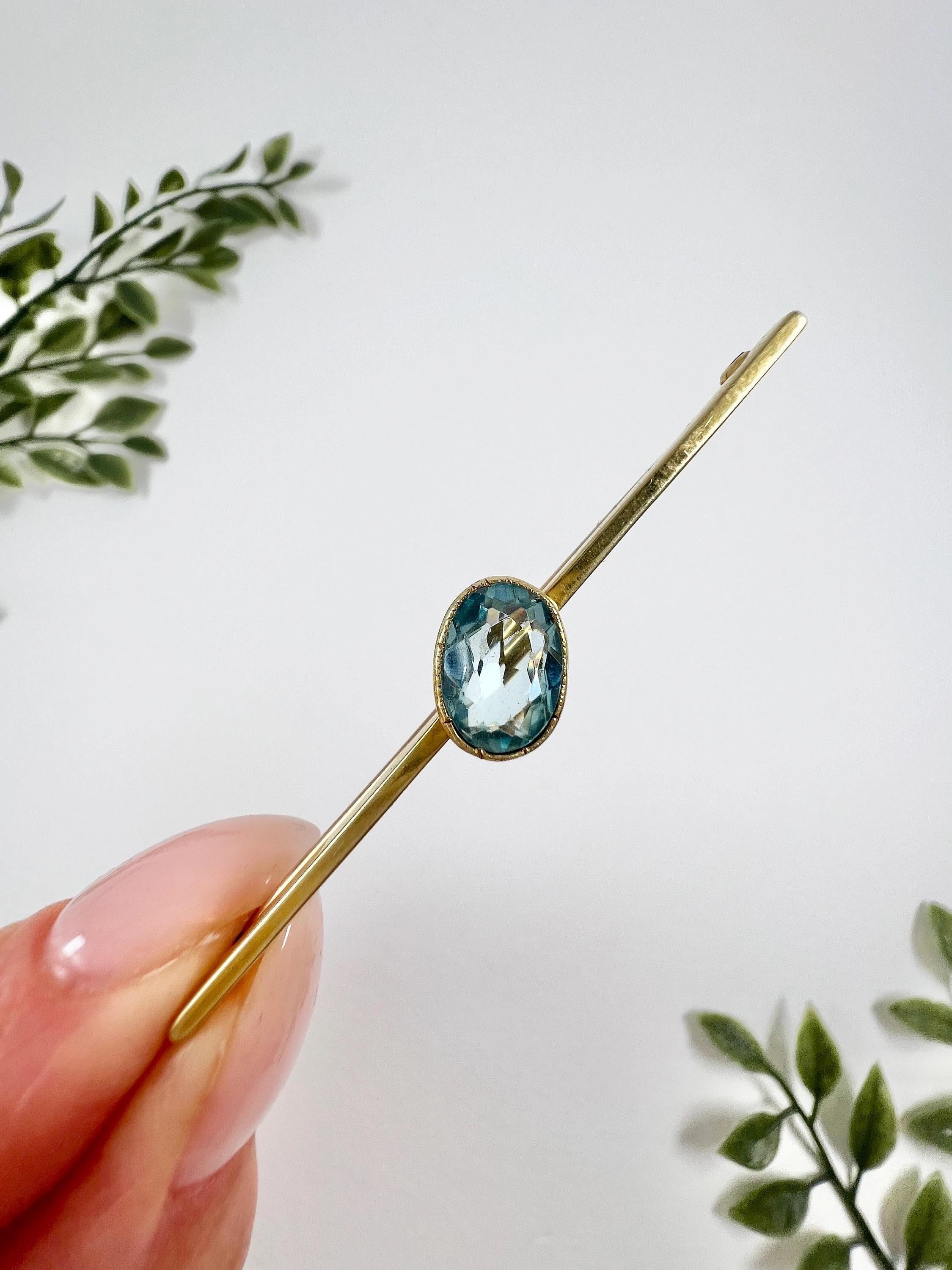 Antique 15ct Yellow Gold, Edwardian Aquamarine Bar Brooch For Sale 2