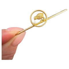 Broche œuf édouardienne ancienne en or jaune 15 carats, Baby Chick avec perles naturelles