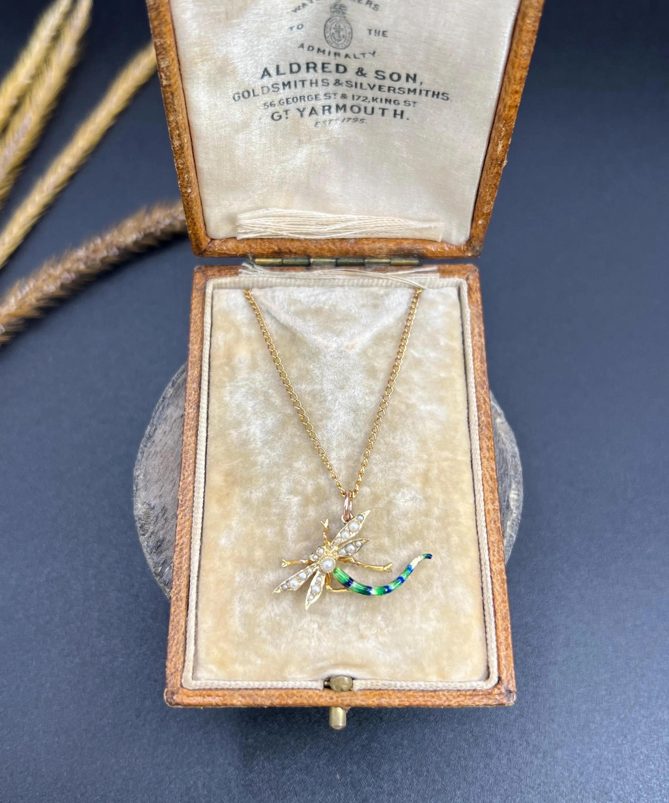 Antique 15ct Yellow Gold, Edwardian Enamel & Pearl Dragonfly Pendant Necklace 5