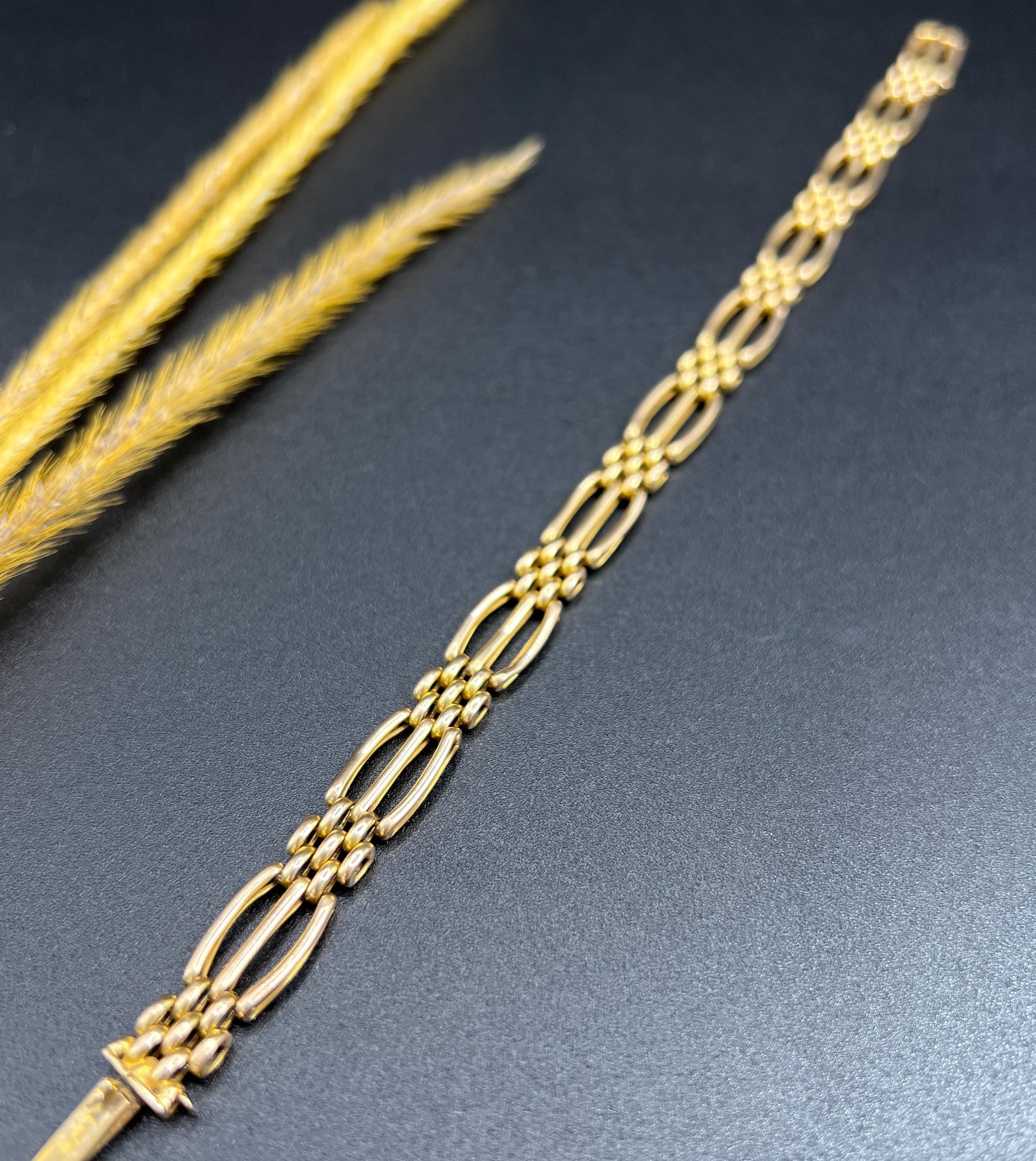 Édouardien Antique bracelet en or jaune 15ct, Edwardian Fancy Link Gate en vente