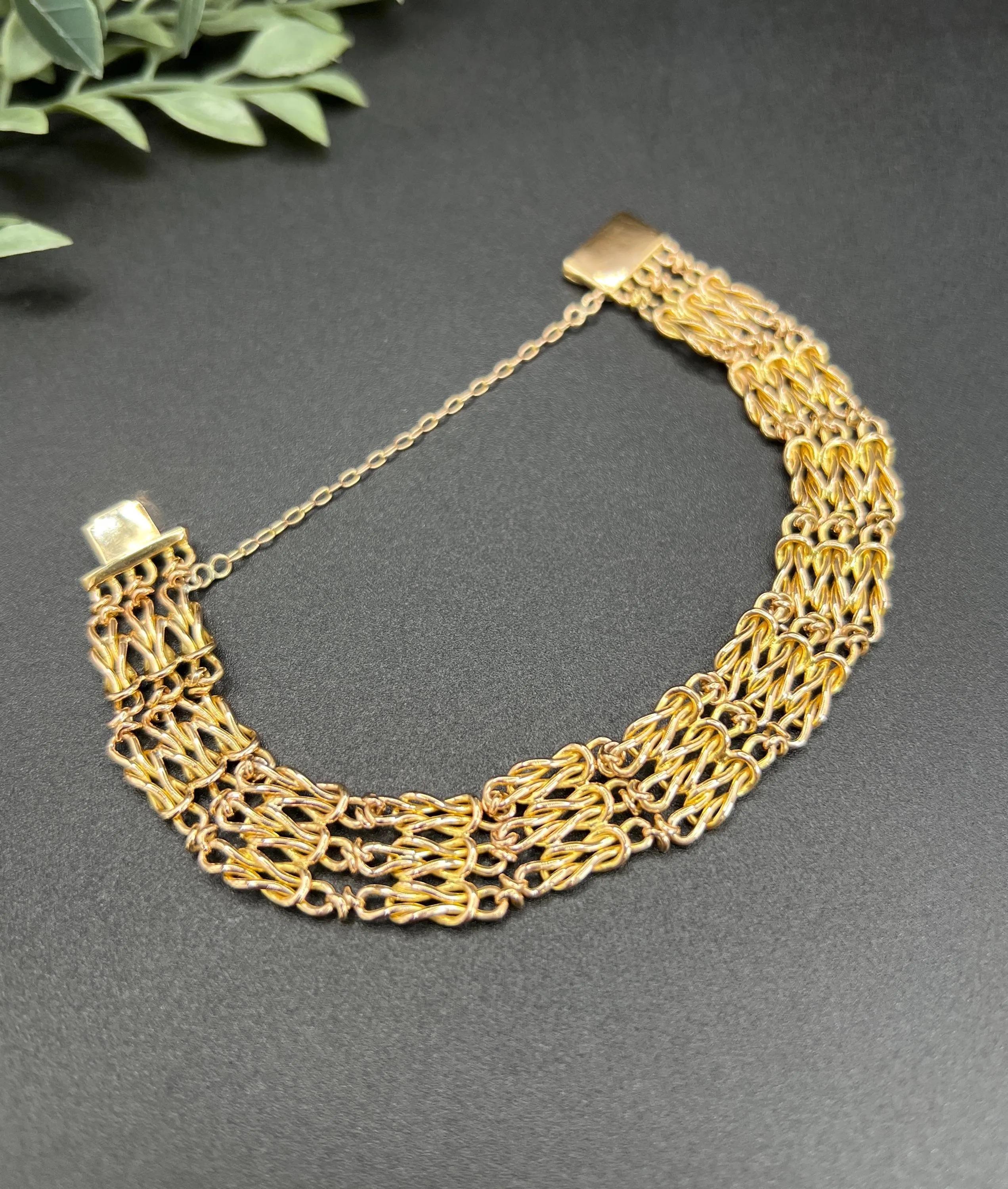 Women's or Men's Antique 15ct Yellow Gold, Edwardian Fancy Lovers Knot Link Gate Bracelet For Sale