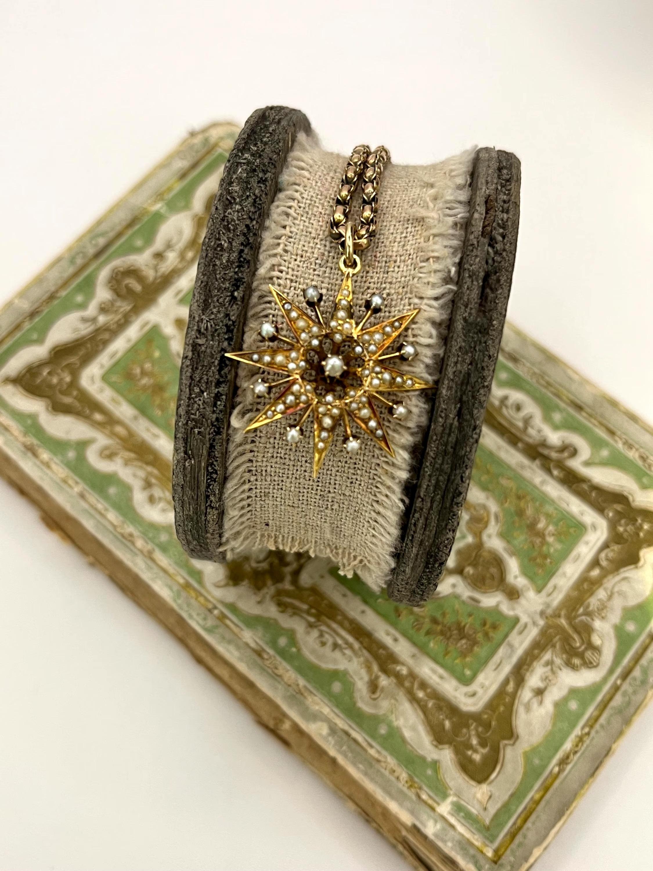 Antico ciondolo a stella in oro giallo 15ct e perle edoardiane, CIRCA 1910 in vendita 2