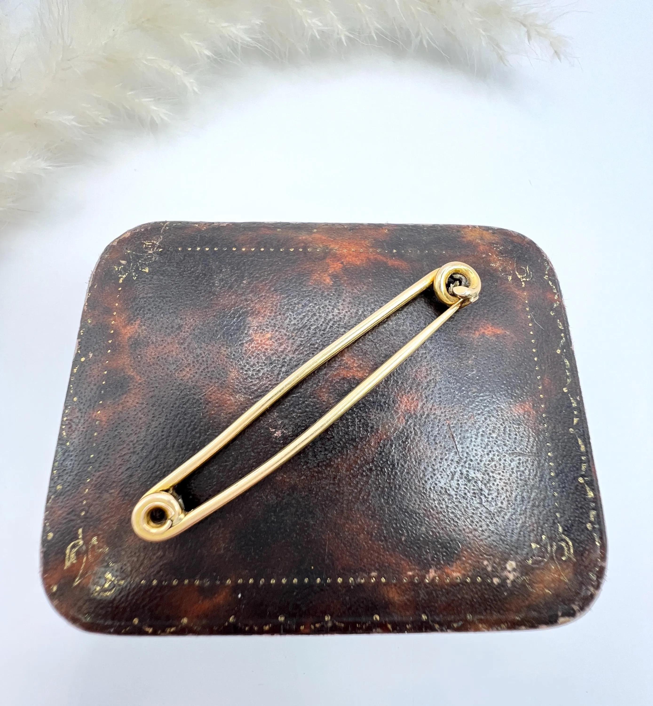 Femenino o masculino Antiguo broche de oro amarillo de 15 ct, de la época eduardiana en venta