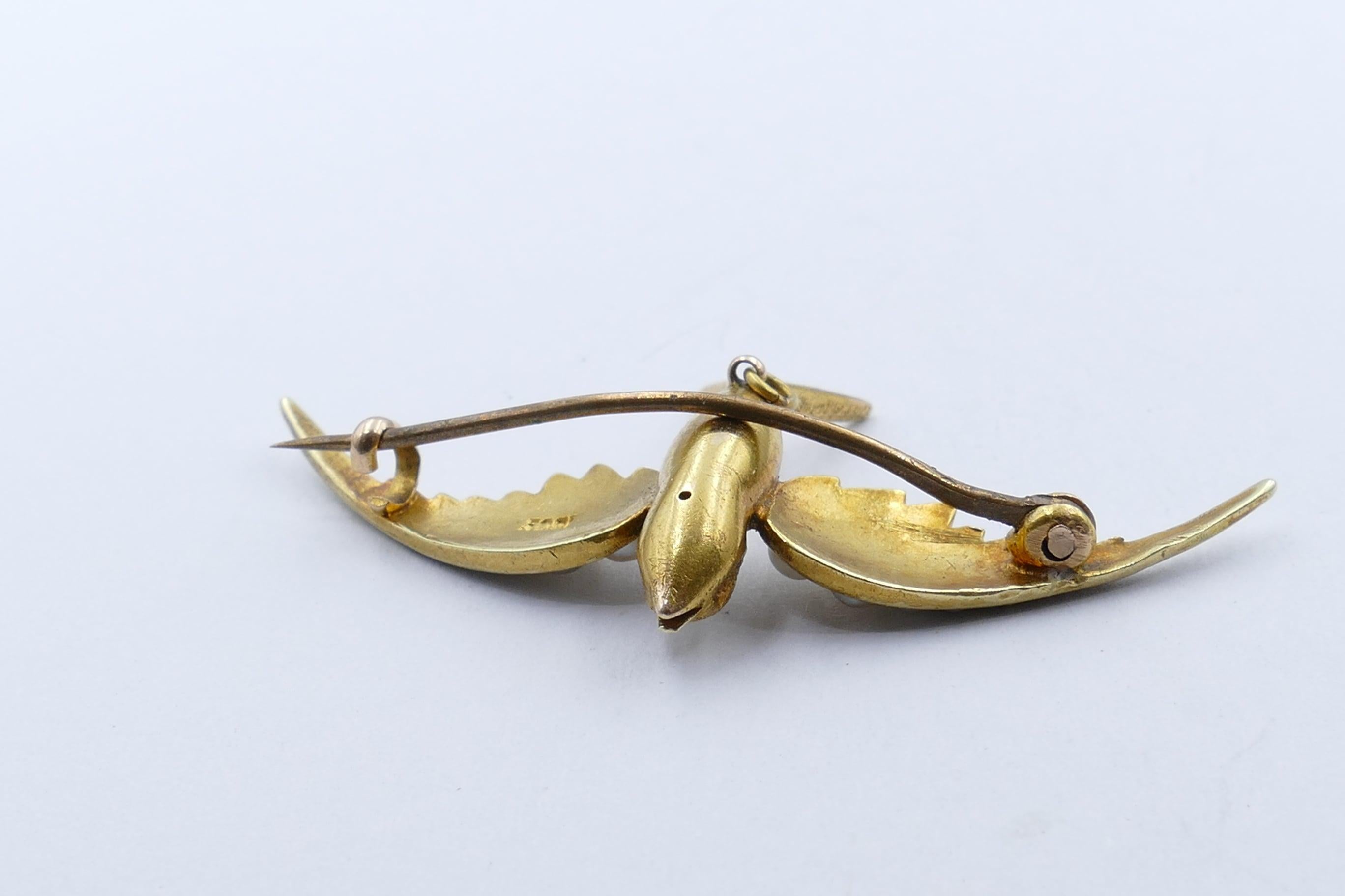 Women's or Men's Antique 15 Carat Yellow Gold and Seed Pearl Australian Sparrow Brooch