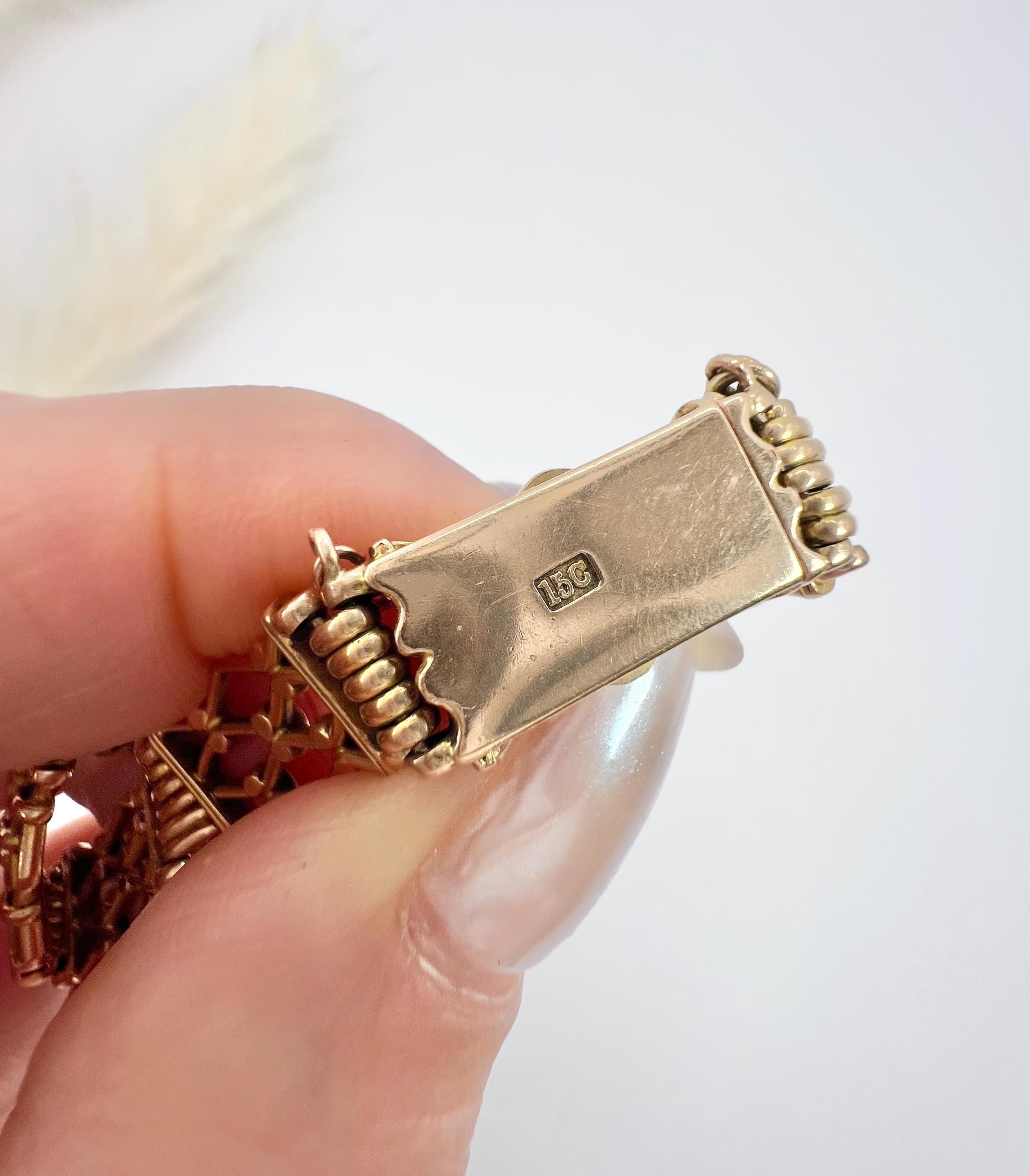 Bracciale antico in oro giallo 15ct con timbro, anni '20, A Link Gate 1