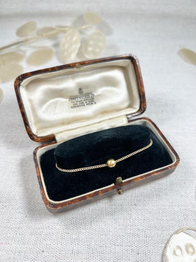 Antikes 15 Karat Gelbgold, viktorianisches Kugelarmband mit geschwungenen Gliedern und Bolt-Ringschließe im Angebot 2