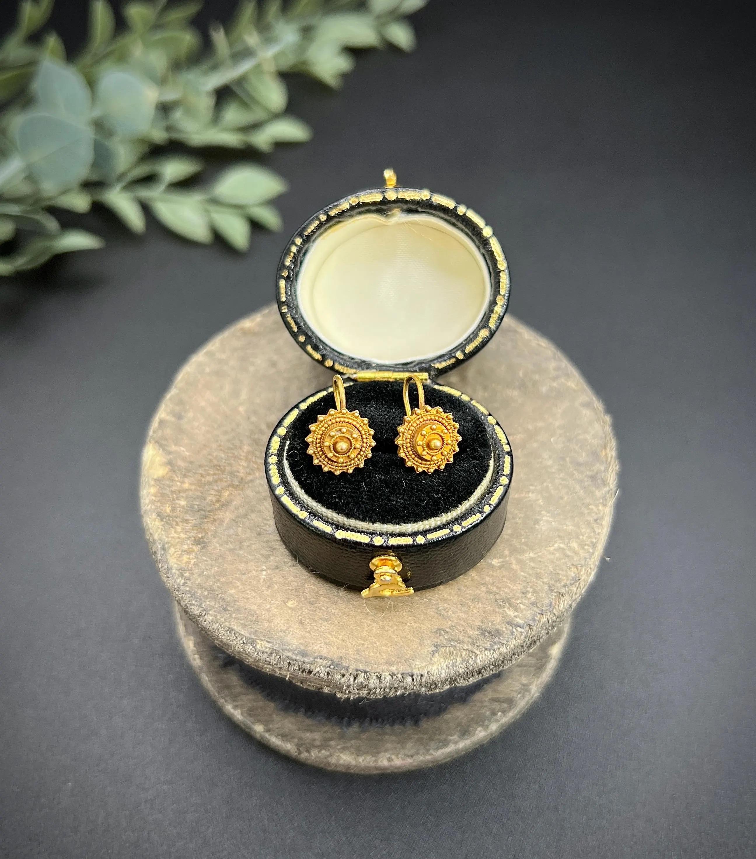 Antique 15ct Yellow Gold, Victorian Round Etruscan Gold Drop Earrings 4