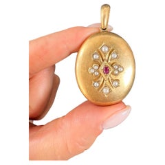 Antique 15ct Yellow Gold, Victorian Ruby & Seed Pearl Oval Locket