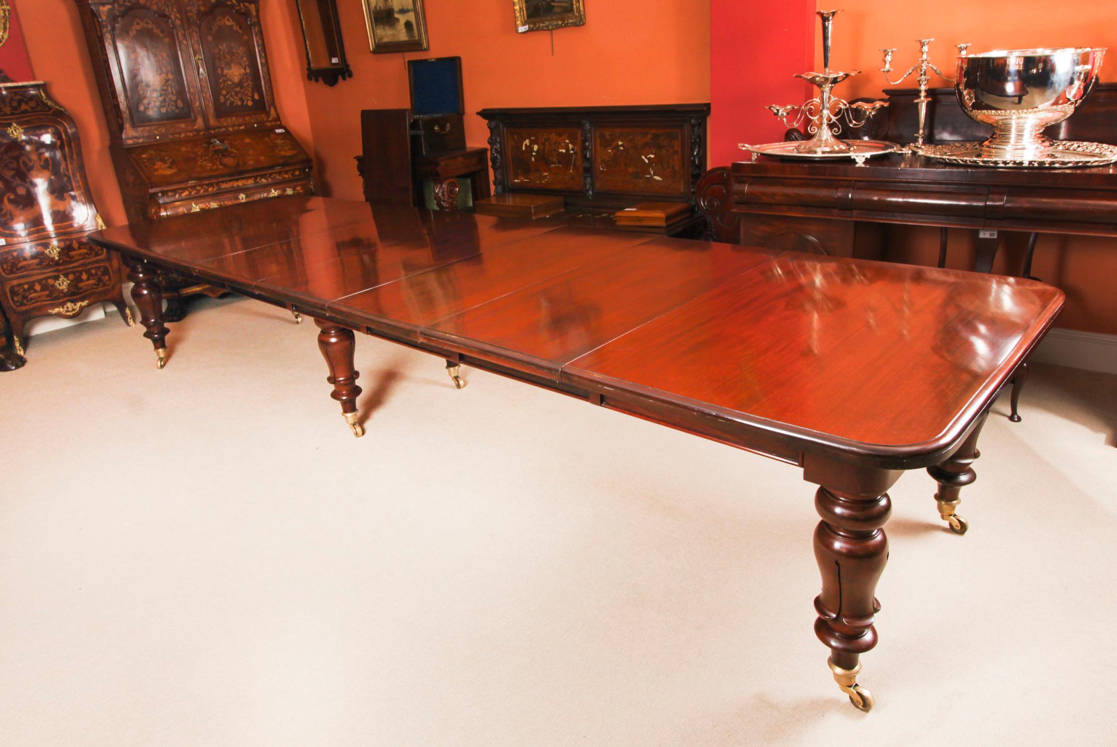 Ancienne table de salle à manger à rallonge William IV de 15 pieds 19ème siècle en vente 1