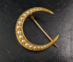 Antique 15k gold and Pearl Crescent moon brooch, Victorian