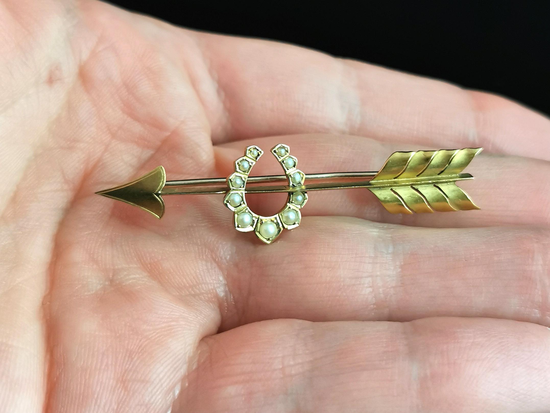 Antique 15k Gold Arrow and Horseshoe Brooch, Pearl, Victorian 6