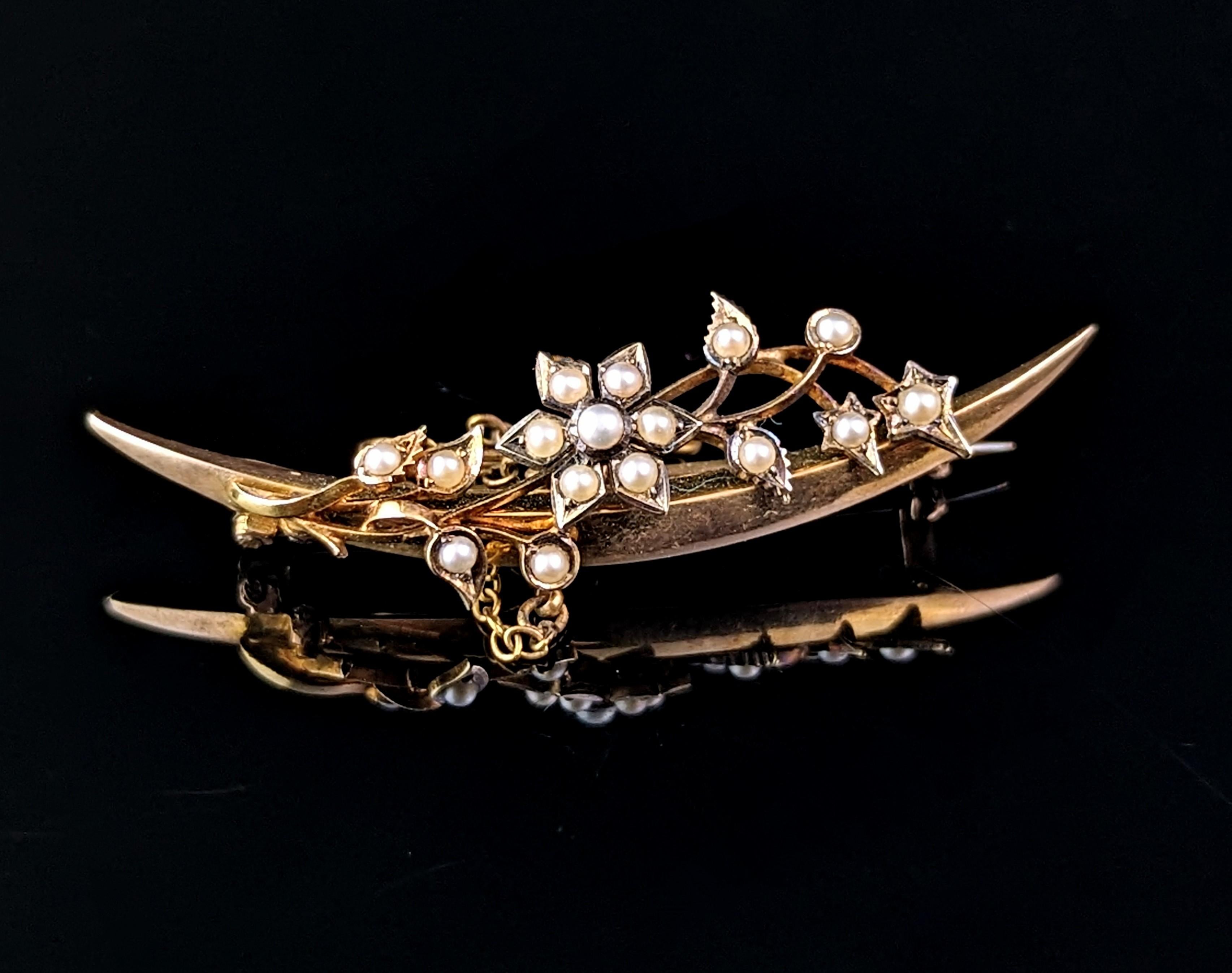 Antique 15k gold Crescent moon and flower brooch, Pearl, Victorian  For Sale 1