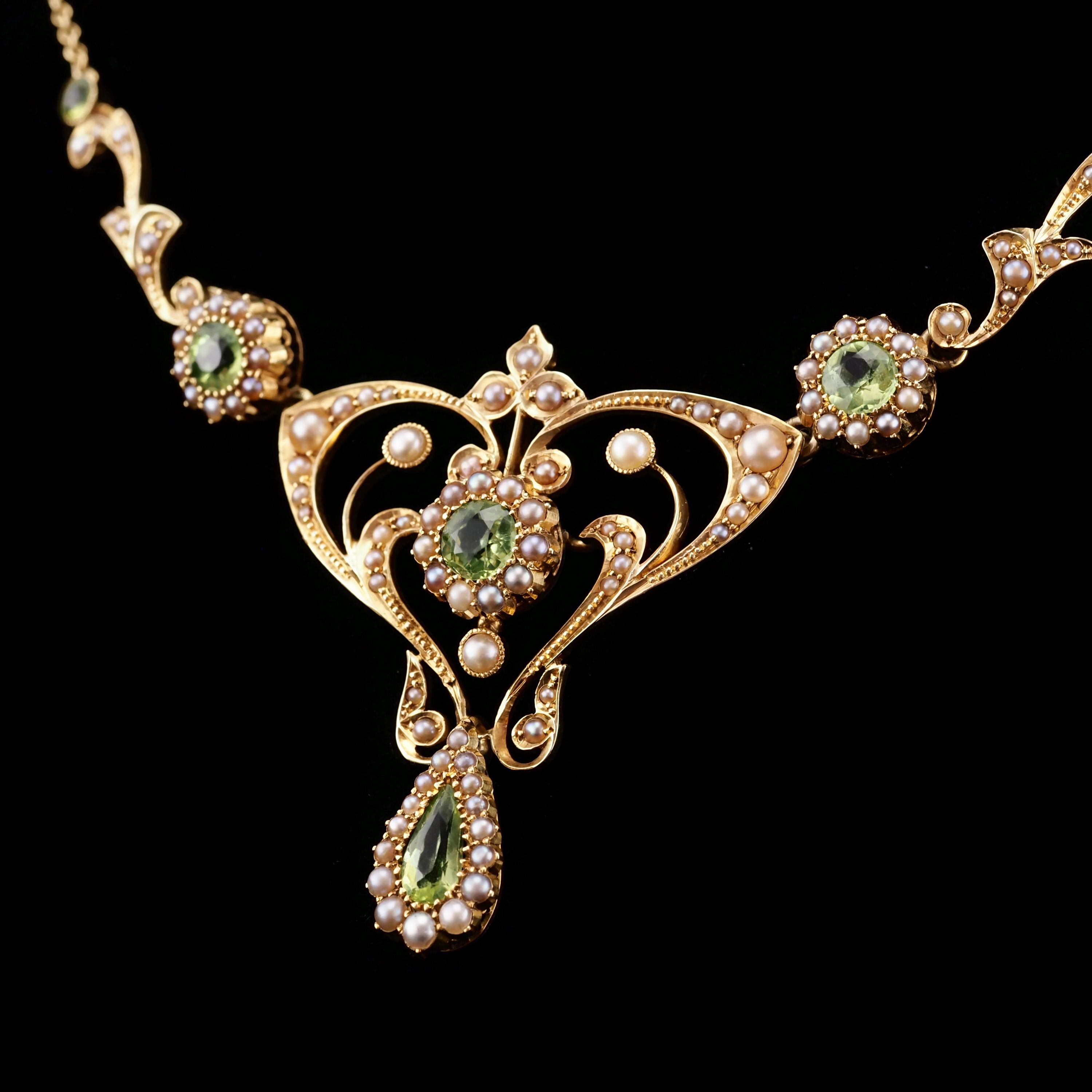 Antique 15K Gold Peridot & Pearl Lavalier Necklace - Art Nouveau c.1900s 5