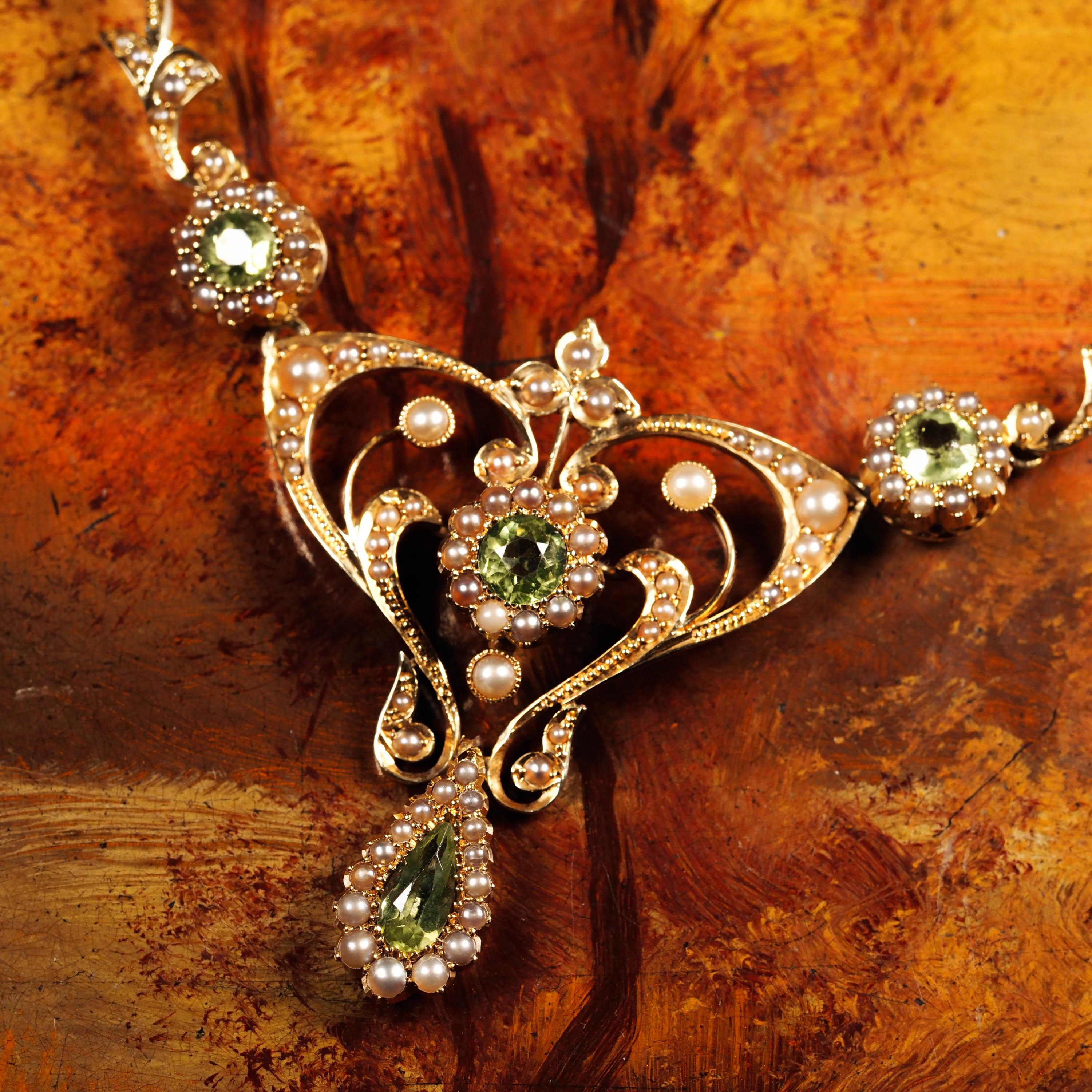 Antique 15K Gold Peridot & Pearl Lavalier Necklace - Art Nouveau c.1900s 12