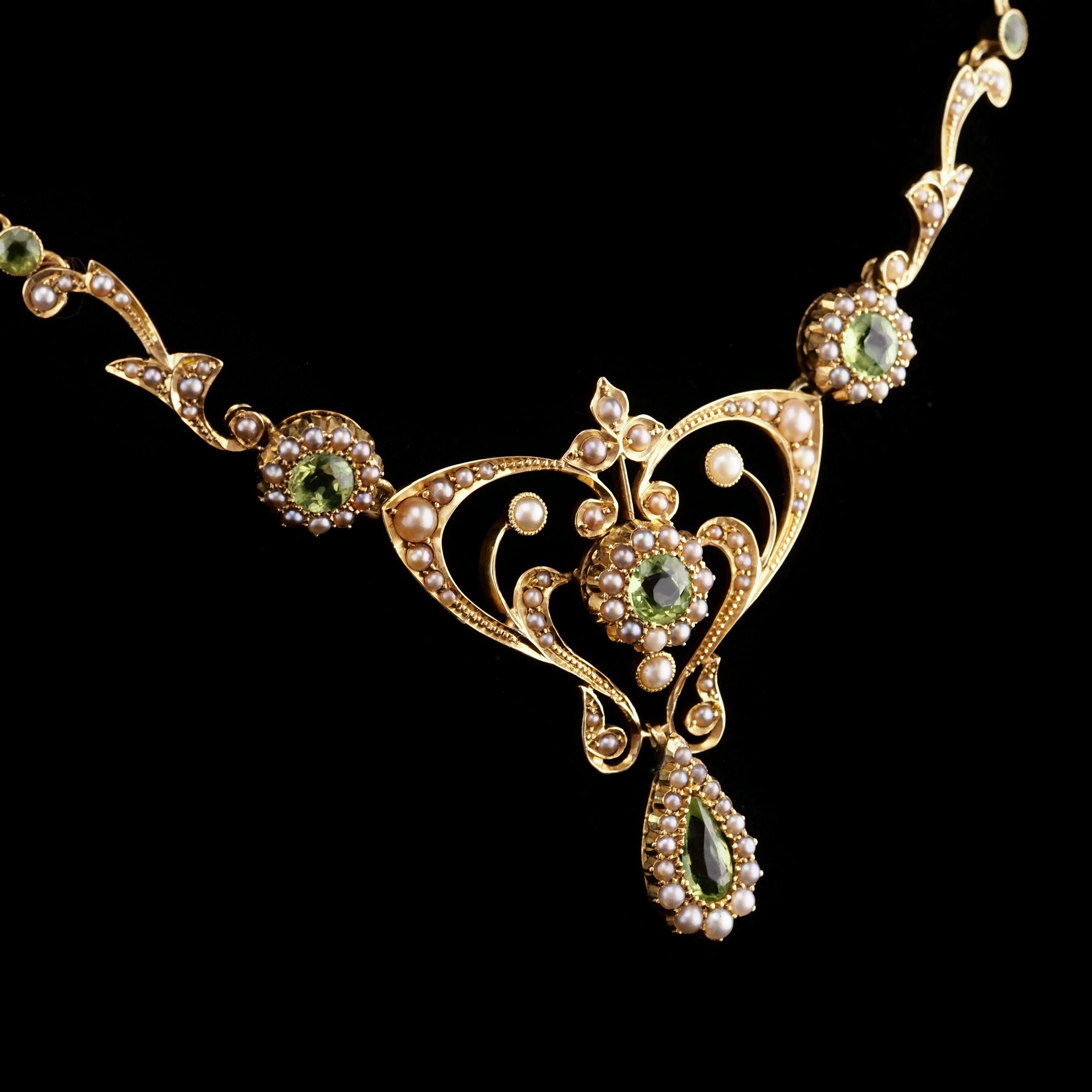 Women's or Men's Antique 15K Gold Peridot & Pearl Lavalier Necklace - Art Nouveau c.1900s