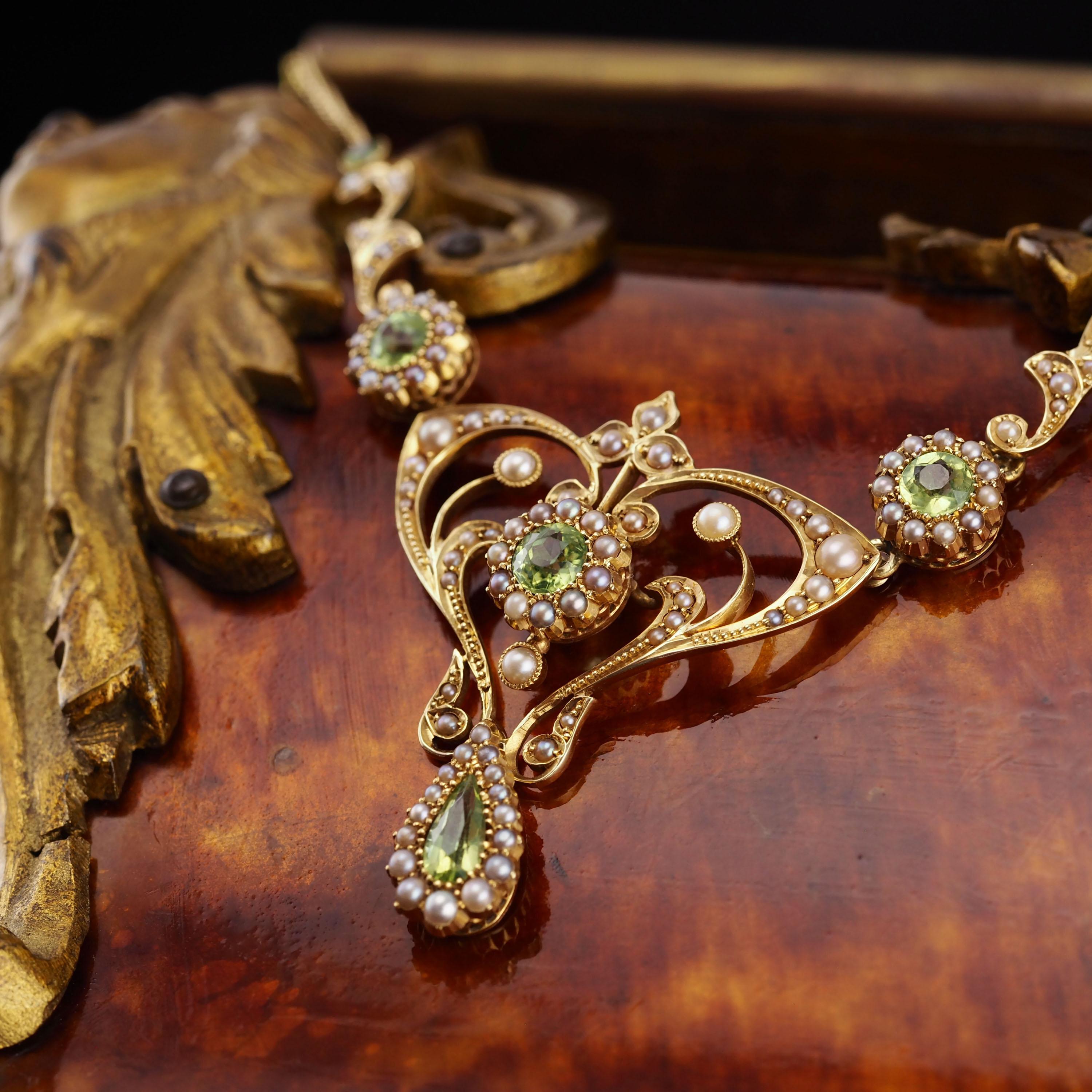 Antique 15K Gold Peridot & Pearl Lavalier Necklace - Art Nouveau c.1900s 2