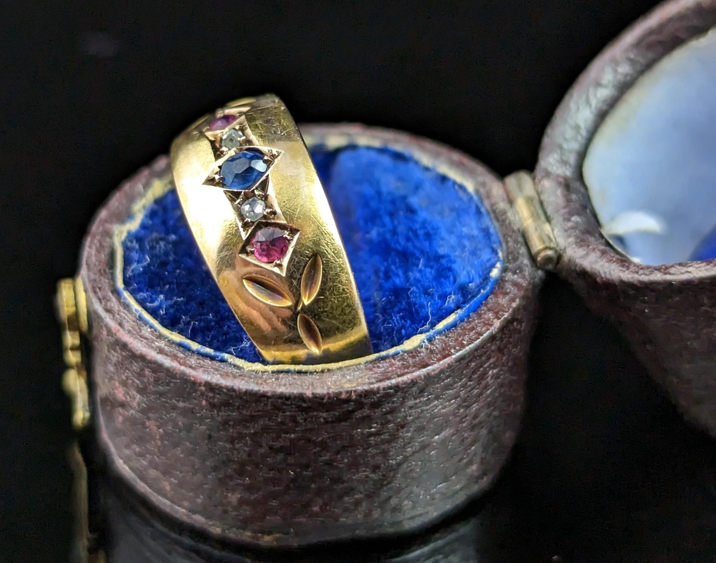 Antique 15k Gold Sapphire, Ruby and Diamond Gypsy Set Ring, Victorian In Fair Condition In NEWARK, GB