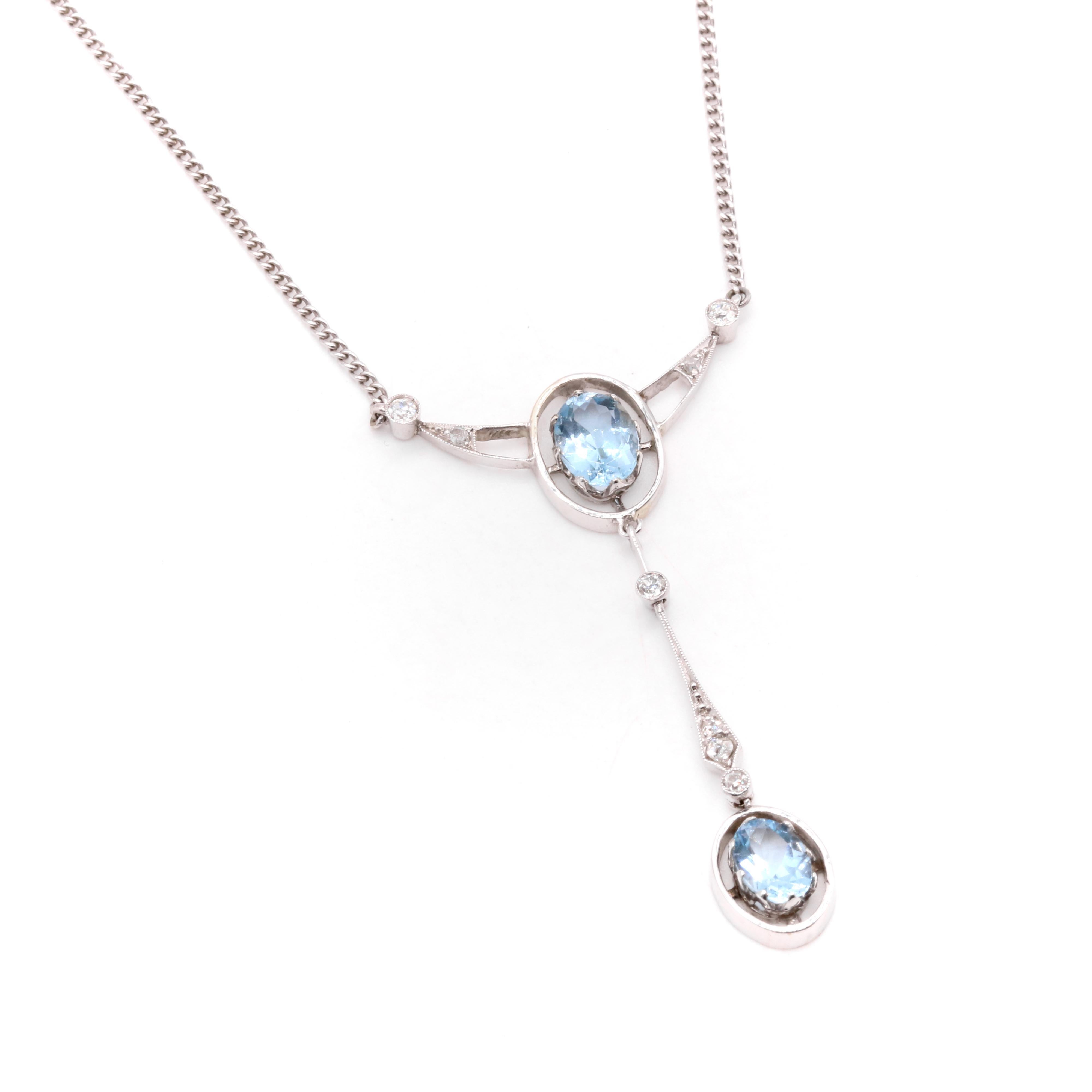 Edwardian Antique 15K White Gold & Platinum 1.7tgw Aquamarine and Old Cut Diamond Necklace For Sale