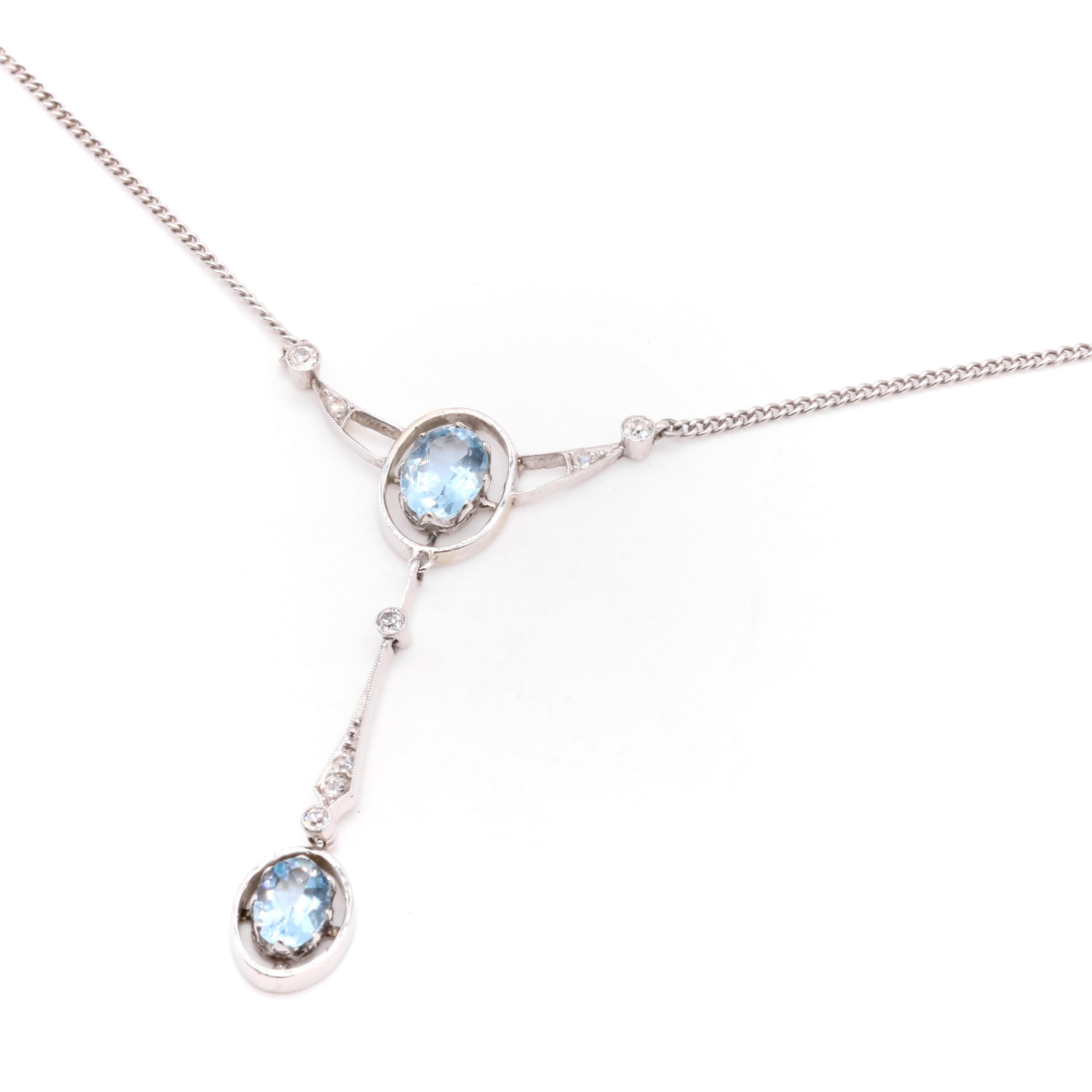 Women's or Men's Antique 15K White Gold & Platinum 1.7tgw Aquamarine and Old Cut Diamond Necklace For Sale
