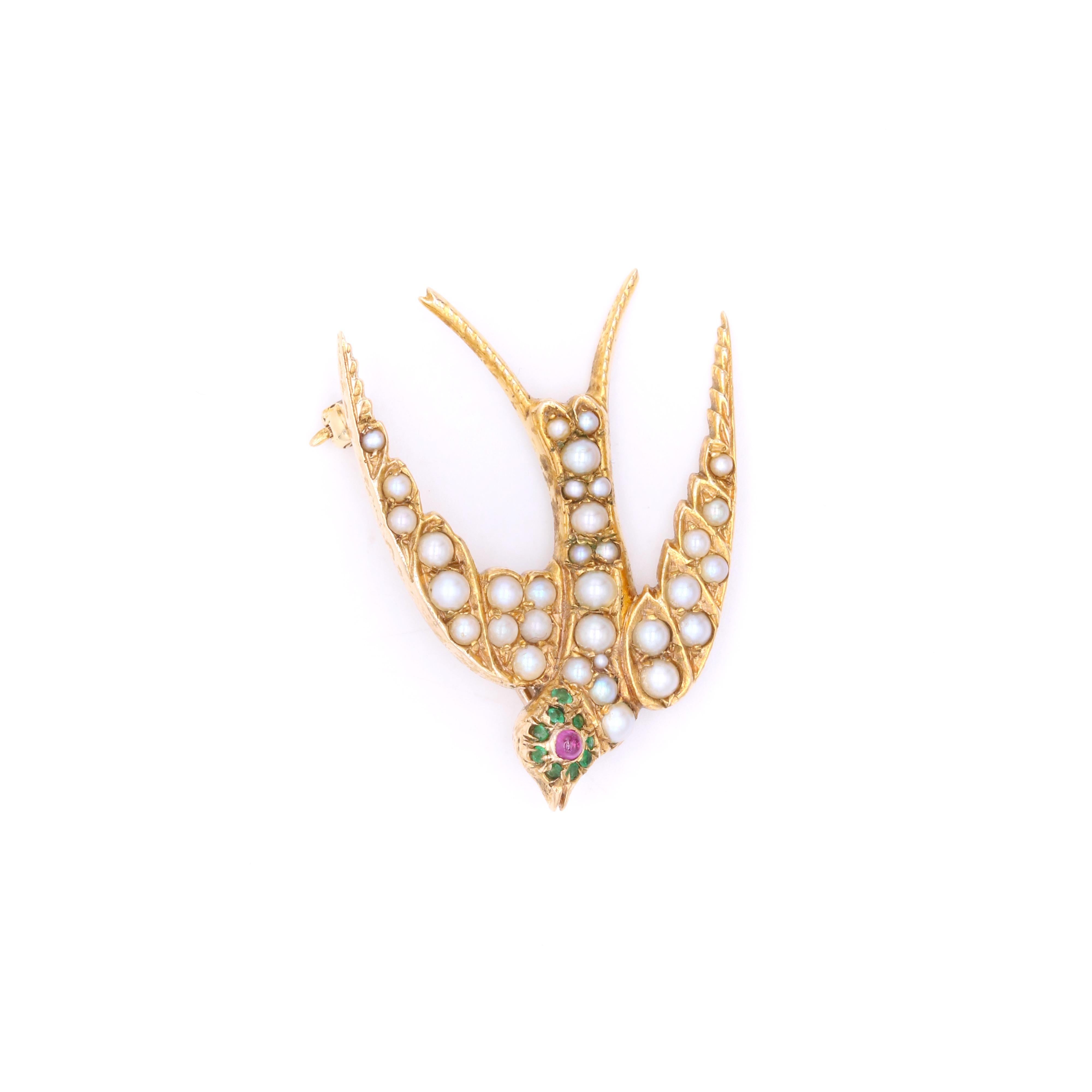 Antique 15K Yellow Gold Emerald, Ruby and Pearl Swallow Brooch For Sale 2