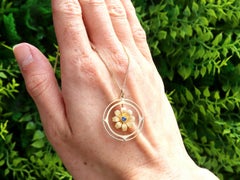Pendentif en or jaune saphir ancien