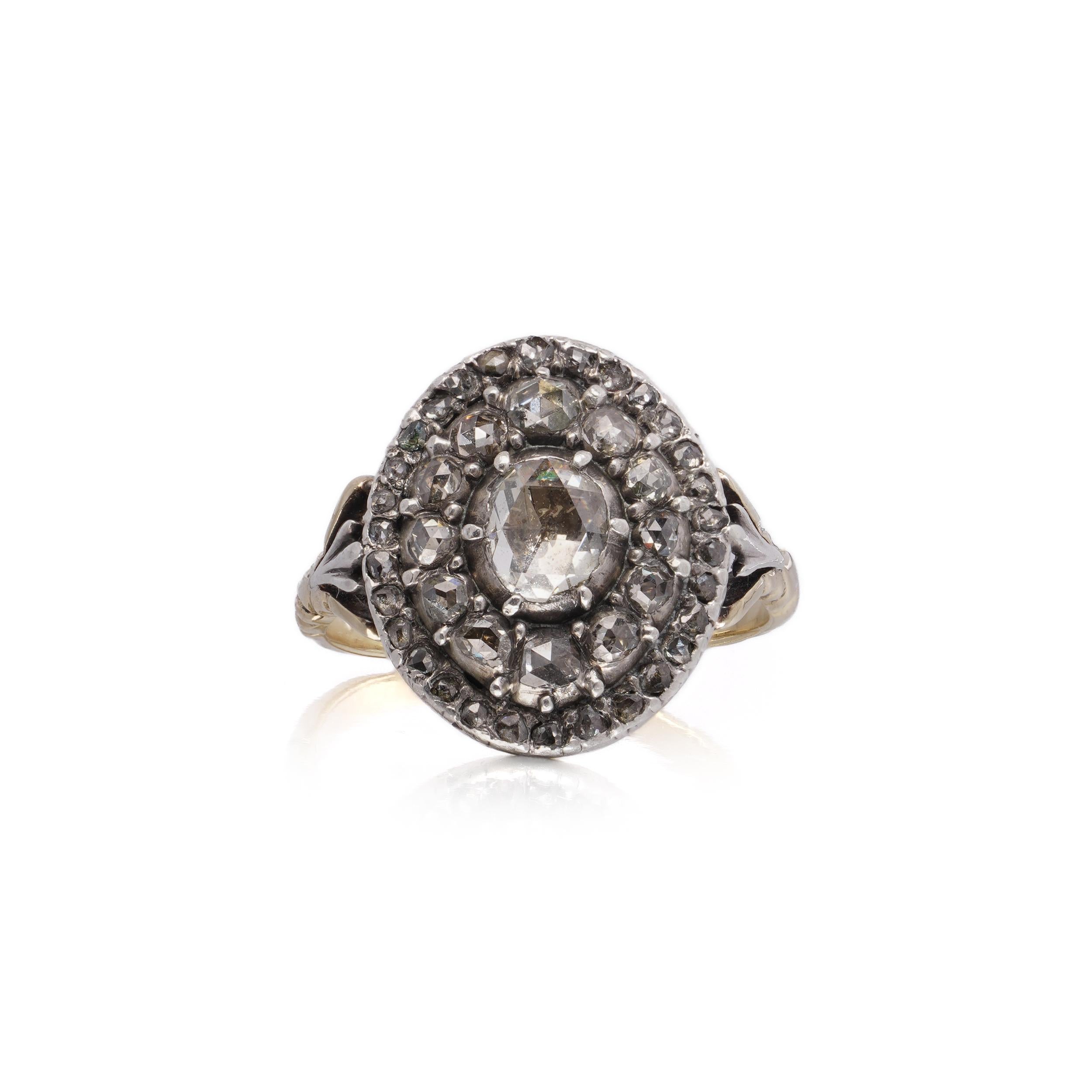 Vittoriano Antique 15kt Gold and Silver Rose Cut Diamond Cluster Ring in vendita