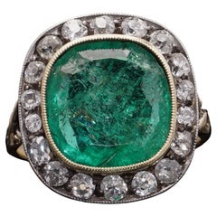 Bague ancienne en or 15kt émeraude colombienne et diamant - taille coussin