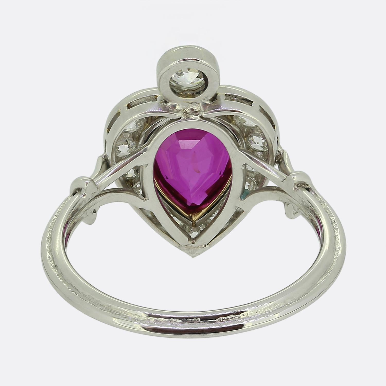 Anillo antiguo de rubí birmano y diamantes de 1.60 quilates en Bueno estado para la venta en London, GB