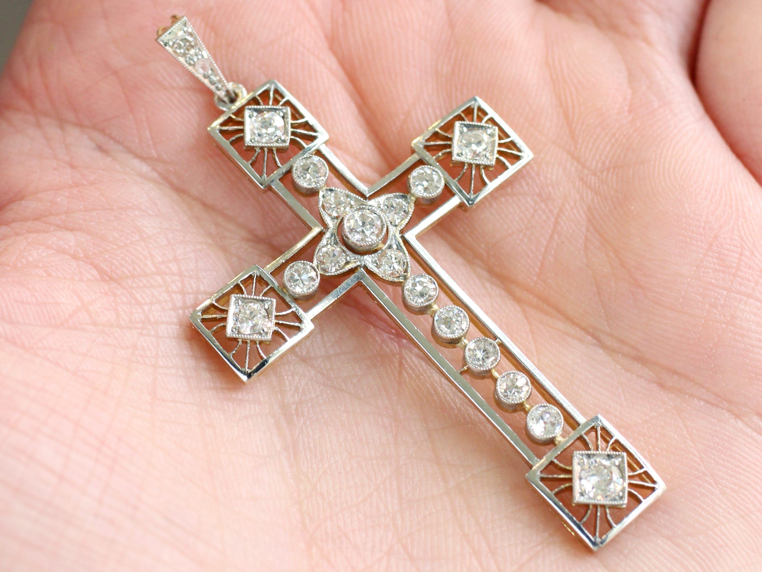 Round Cut Antique 1.60ct Diamond and 18k Yellow Gold Cross Pendant For Sale