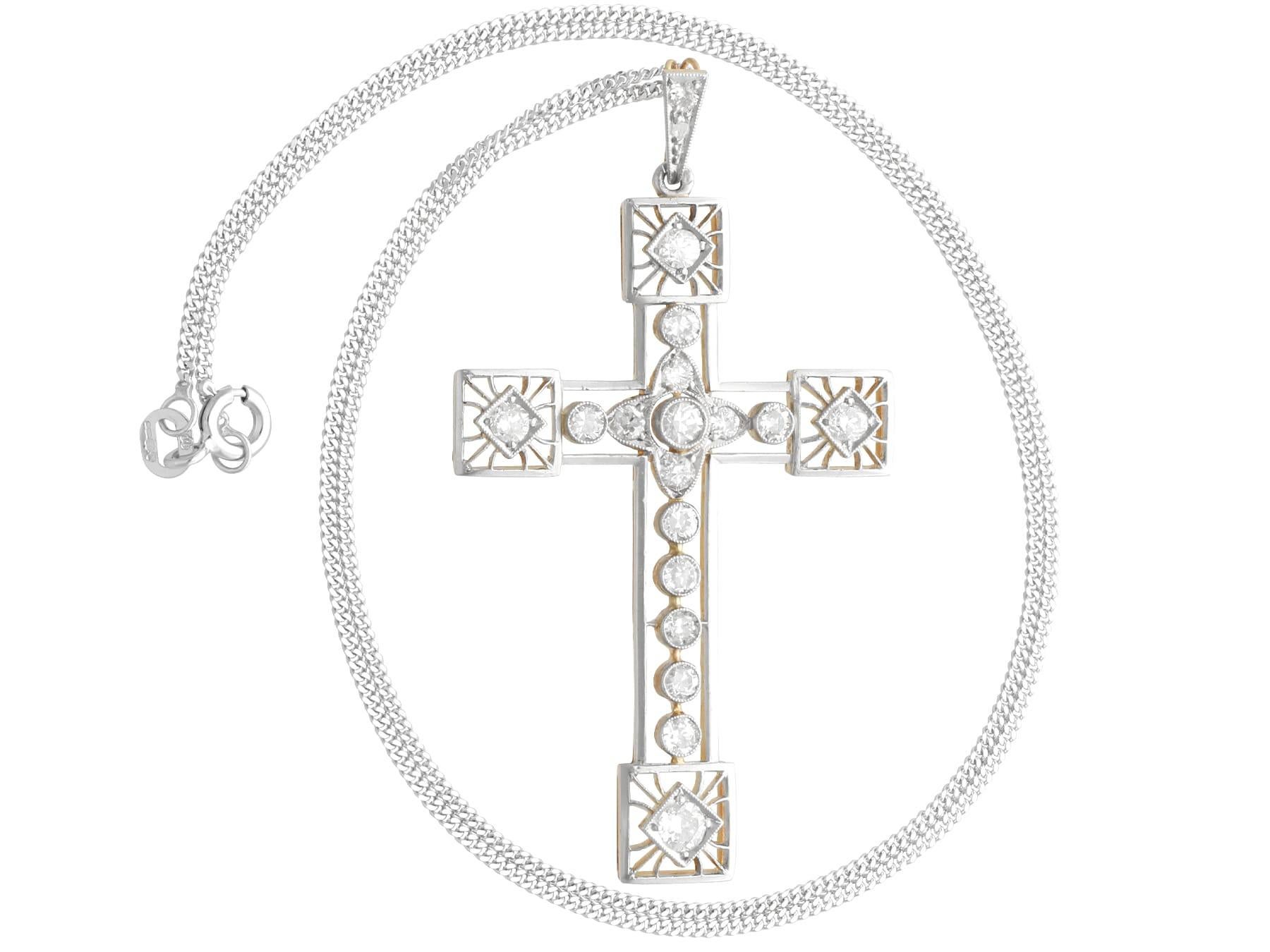 Antique 1.60ct Diamond and 18k Yellow Gold Cross Pendant In Excellent Condition For Sale In Jesmond, Newcastle Upon Tyne