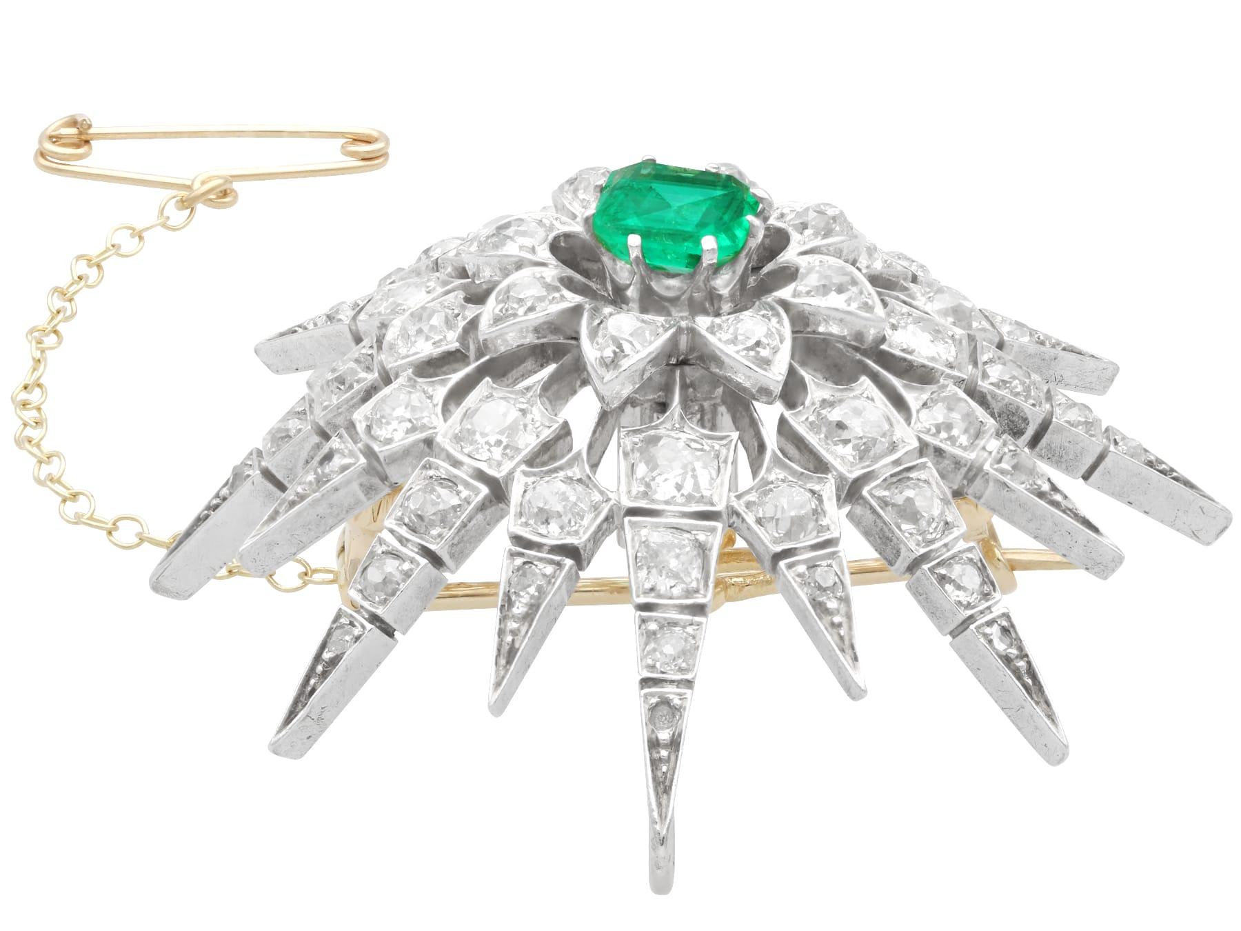 Antique 1.60Ct Emerald, 4.22Ct Diamond and 12k Yellow Gold Brooch Pendant For Sale 2