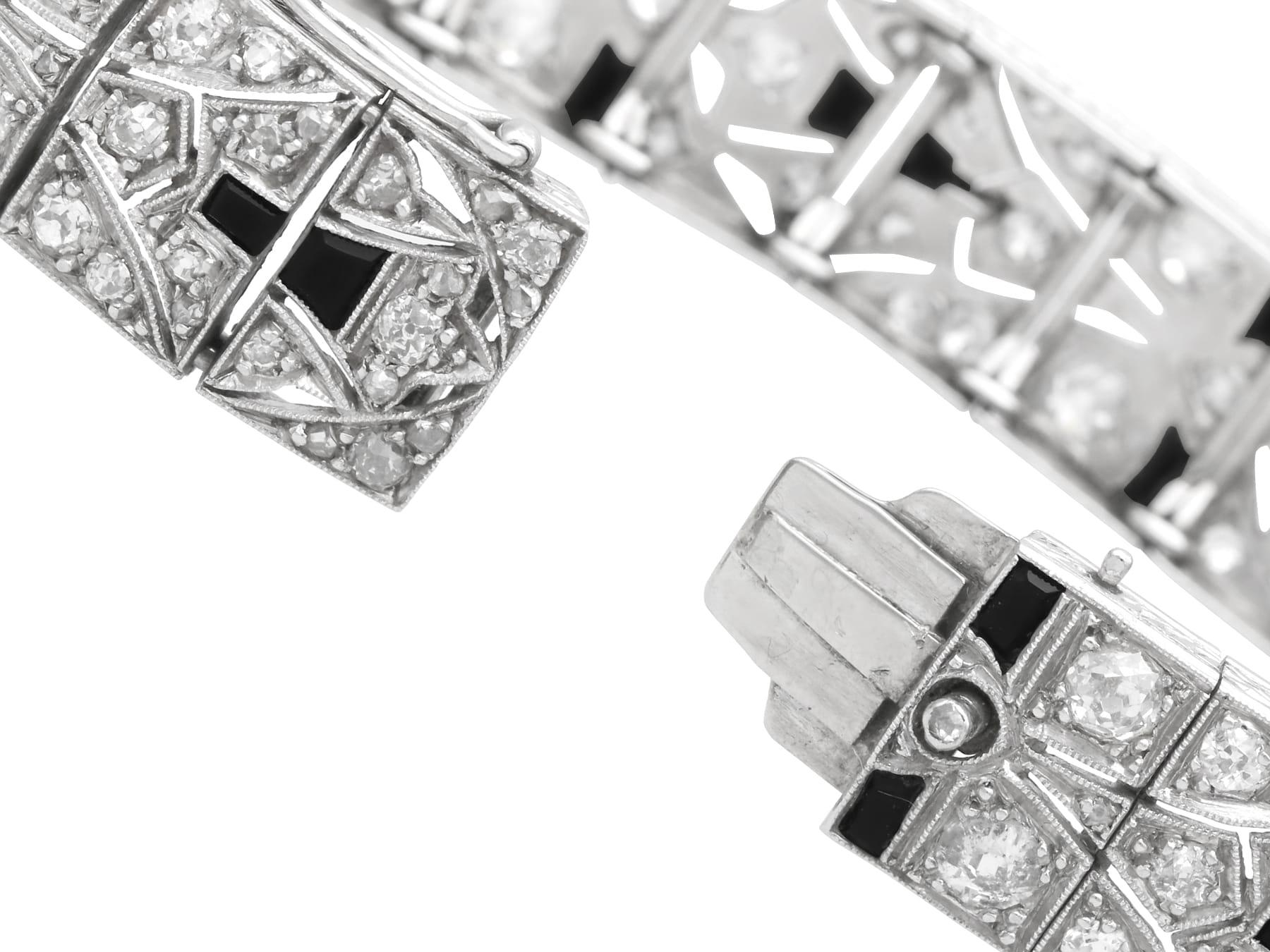 Bracelet ancien en platine, onyx de 1,60 ct, diamants de 3,67 ct et diamants d'environ 1930 1