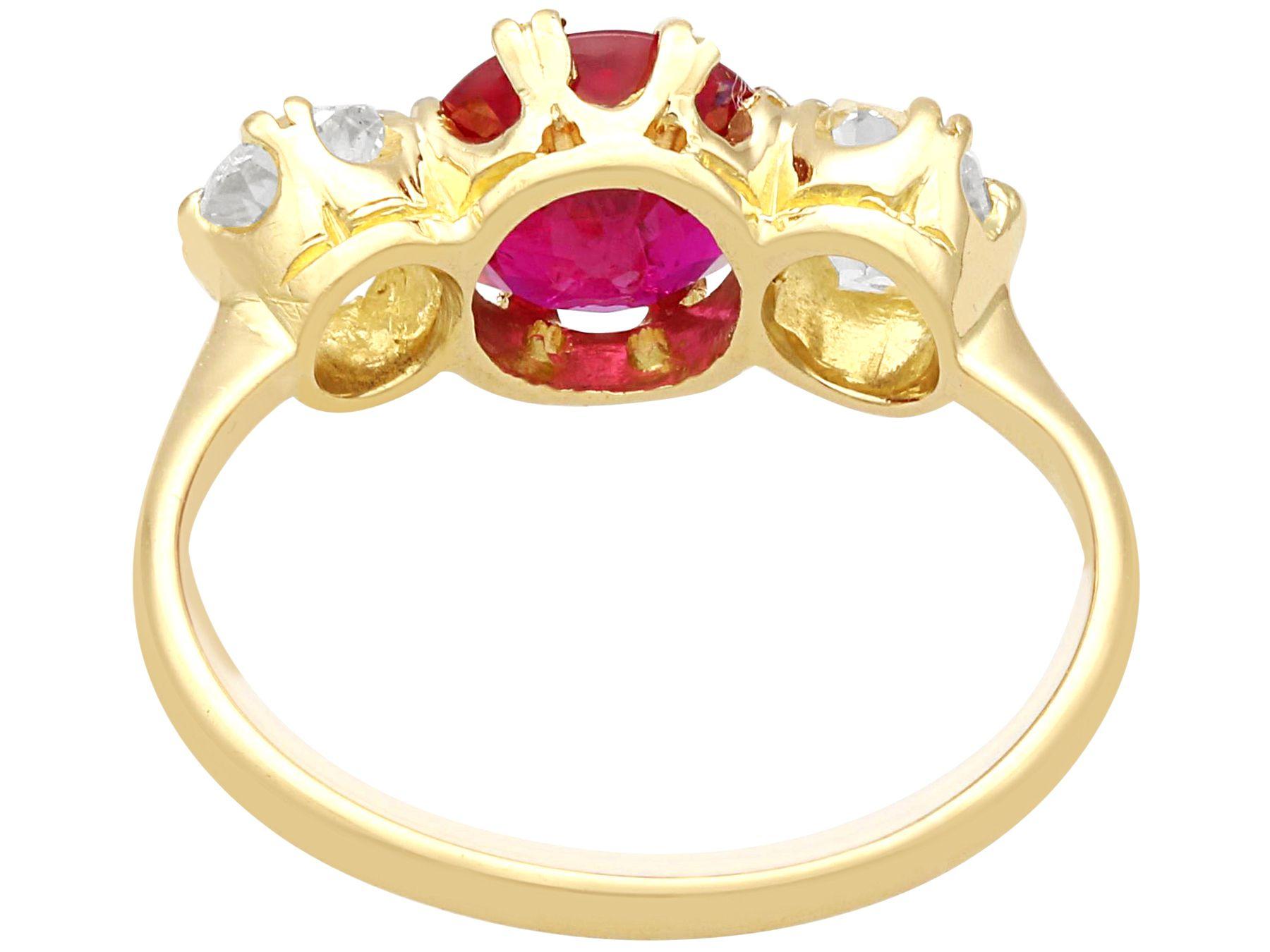 Antique 1.65 Carat Ruby and 1.07 Carat Diamond Yellow Gold Trilogy Ring In Excellent Condition For Sale In Jesmond, Newcastle Upon Tyne