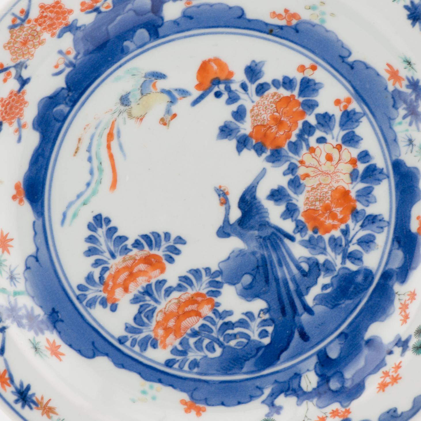 Edo Antico piatto giapponese di livello superiore Kakiemon del 1680-1700 con uccelli e fiori in vendita