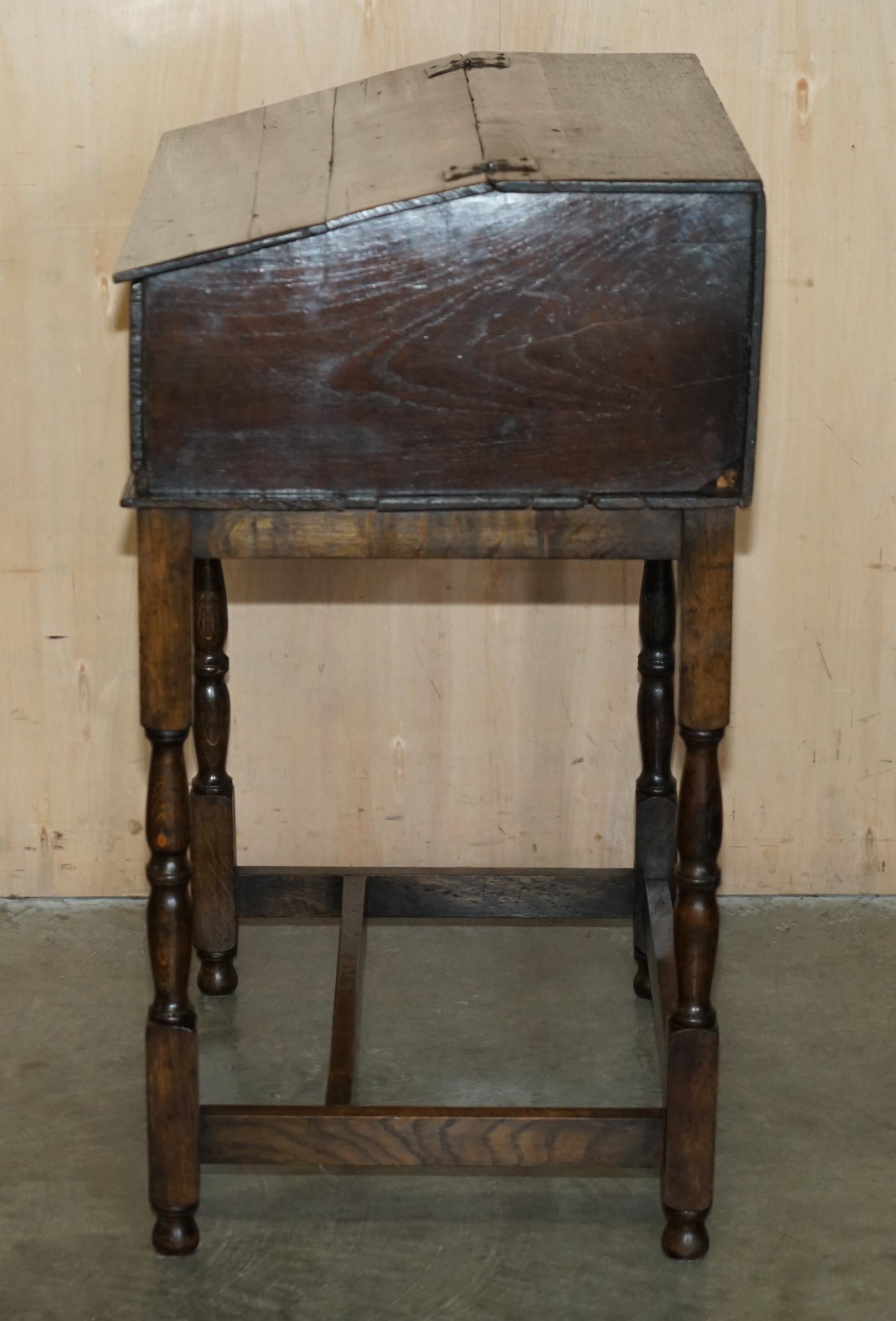 ANTIQUE 1684 DATED HAND CARVED 17TH CENTURY LIFT TOP WRITiNG TABLE DESK BIBLE For Sale 9