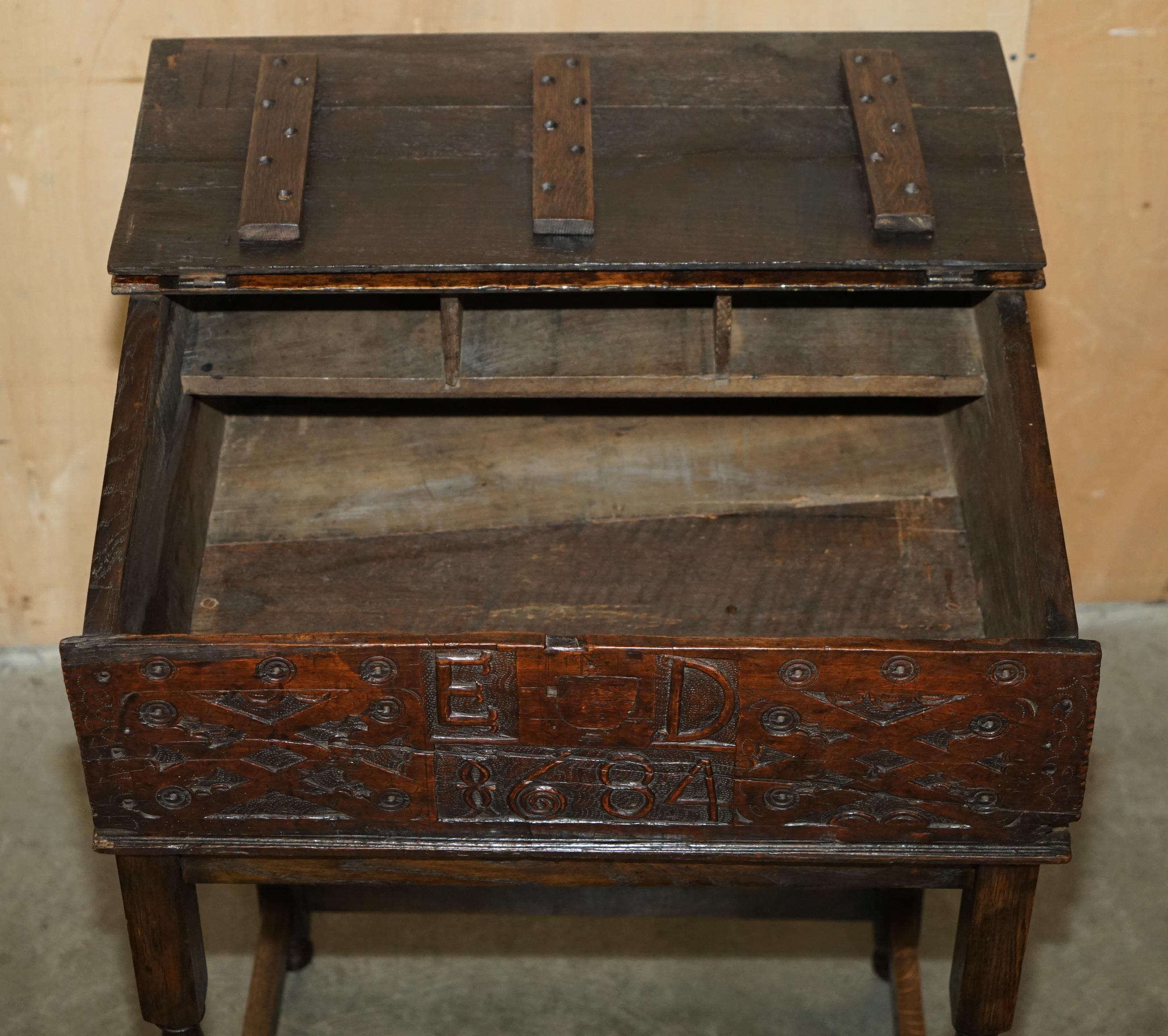 ANTIQUE 1684 DATED HAND CARVED 17TH CENTURY LIFT TOP WRITiNG TABLE DESK BIBLE For Sale 11