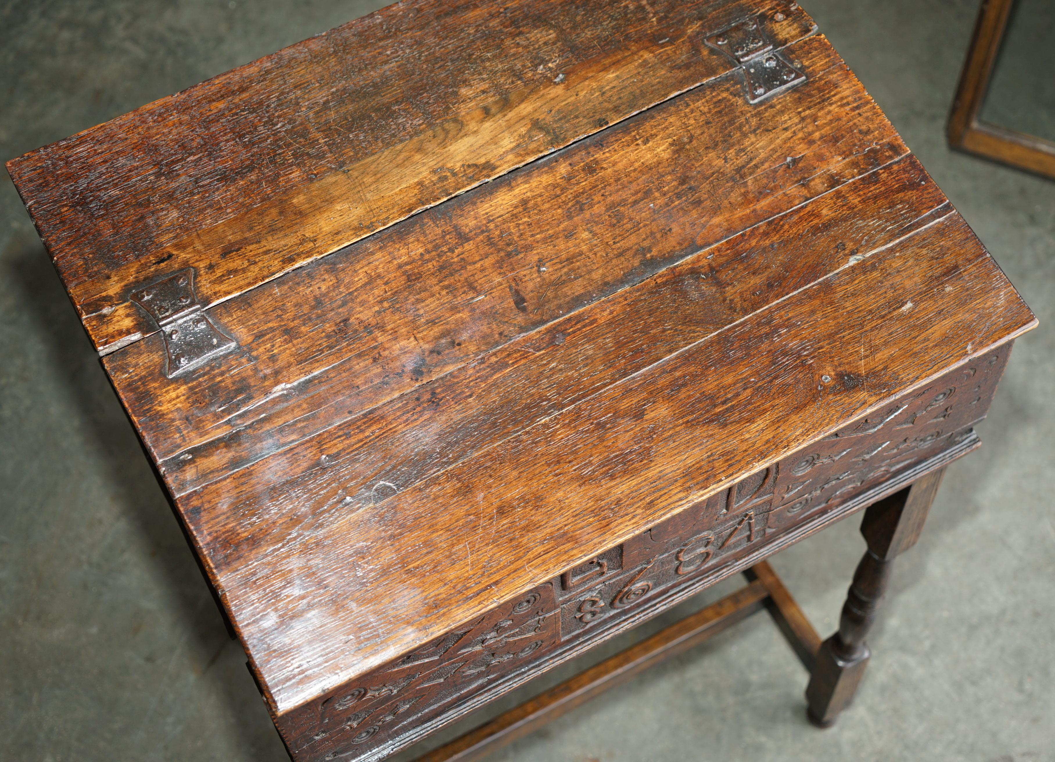 ANTIQUE 1684 DATED HAND CARVED 17TH CENTURY LIFT TOP WRITiNG TABLE DESK BIBLE For Sale 2