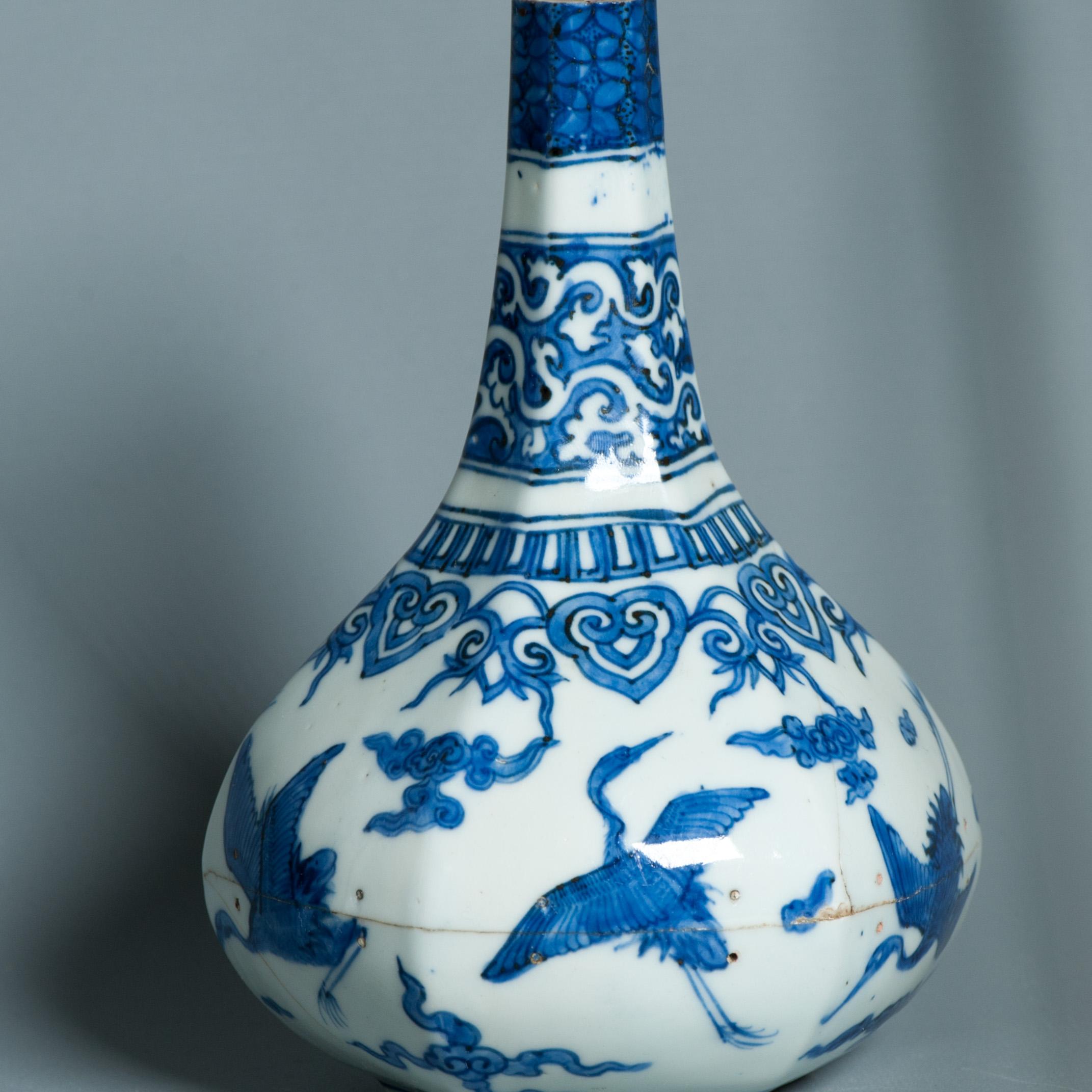 Antique 16C Ming Jiajing Vase Chinese Porcelain Blue White Cranes. Hare Mark For Sale 5
