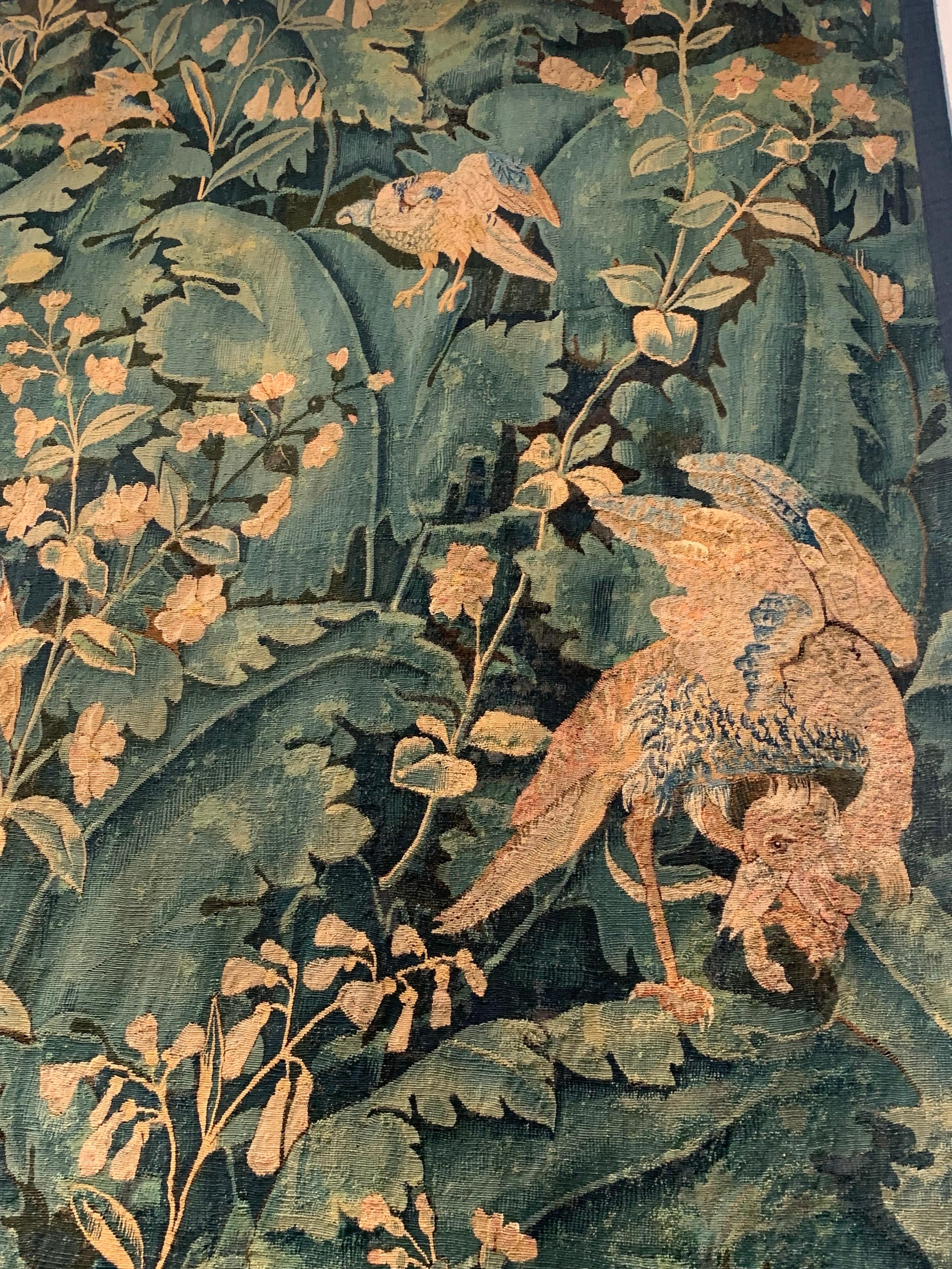 Belge Ancienne tapisserie flamande du 16ème siècle en Verdure Feuilles de Choux en vente