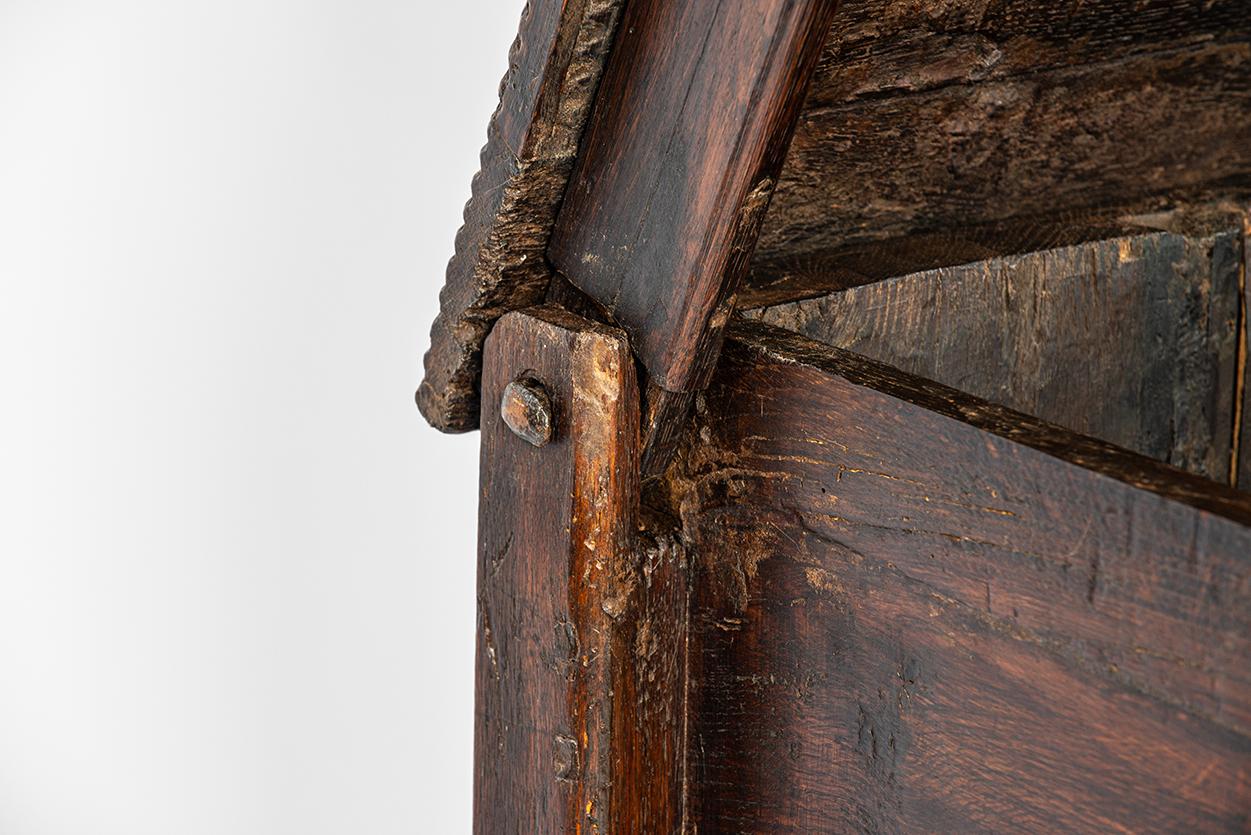 Antique 16th Century German Dark Brown oak carved Stollentruhe  Trunk or Chest For Sale 7