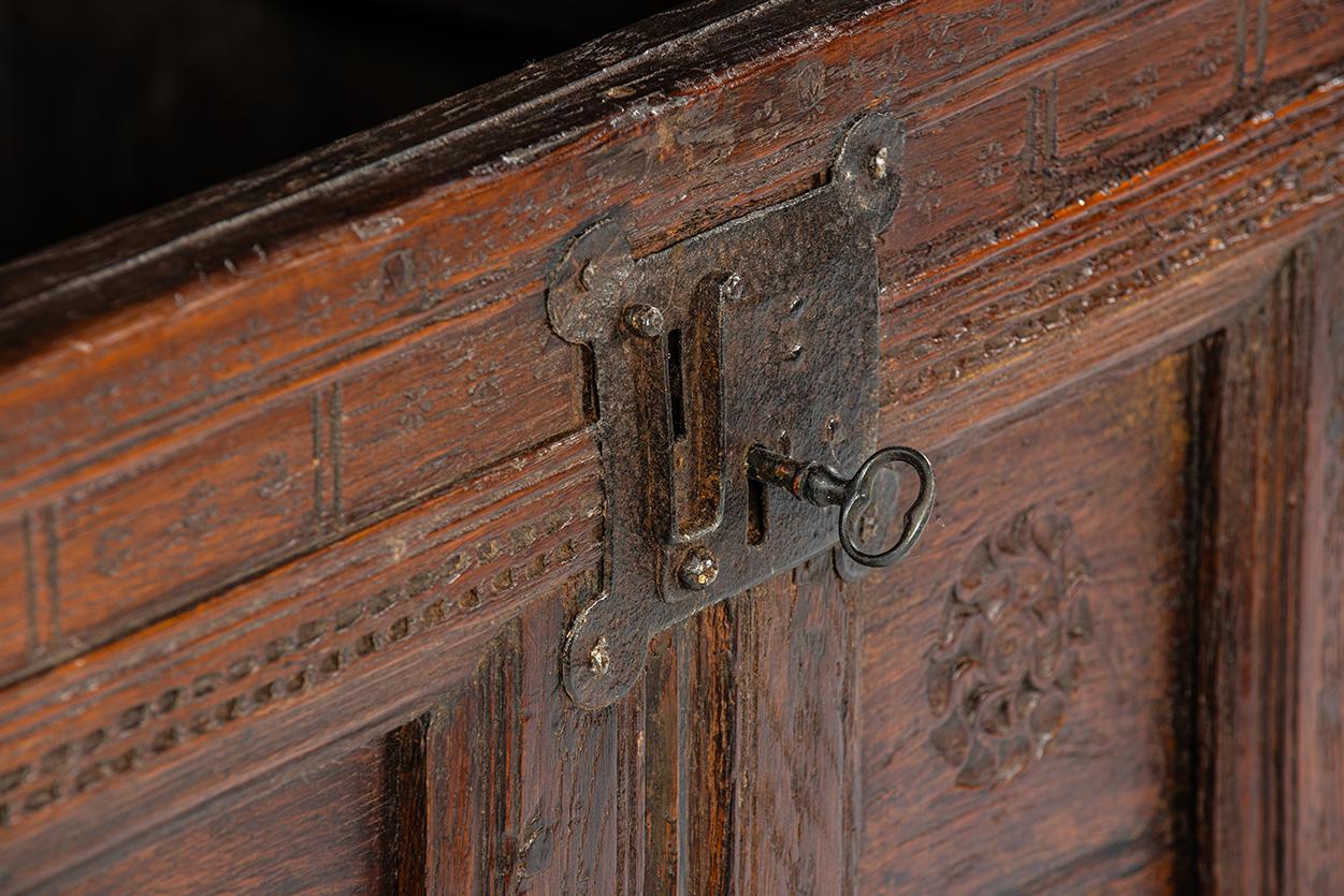 Antique 16th Century German Dark Brown oak carved Stollentruhe  Trunk or Chest For Sale 9