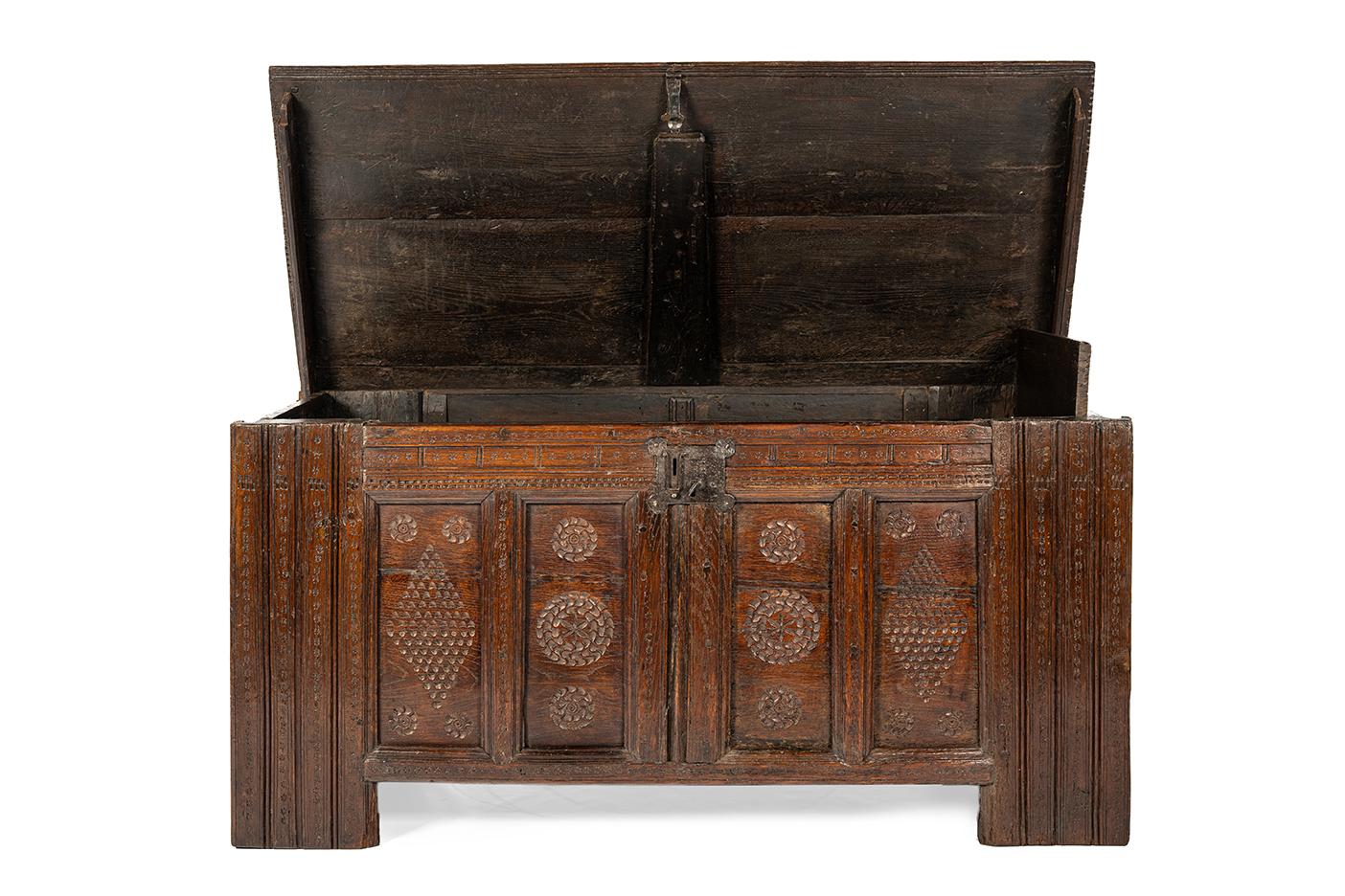 Antique 16th Century German Dark Brown oak carved Stollentruhe  Trunk or Chest For Sale 2