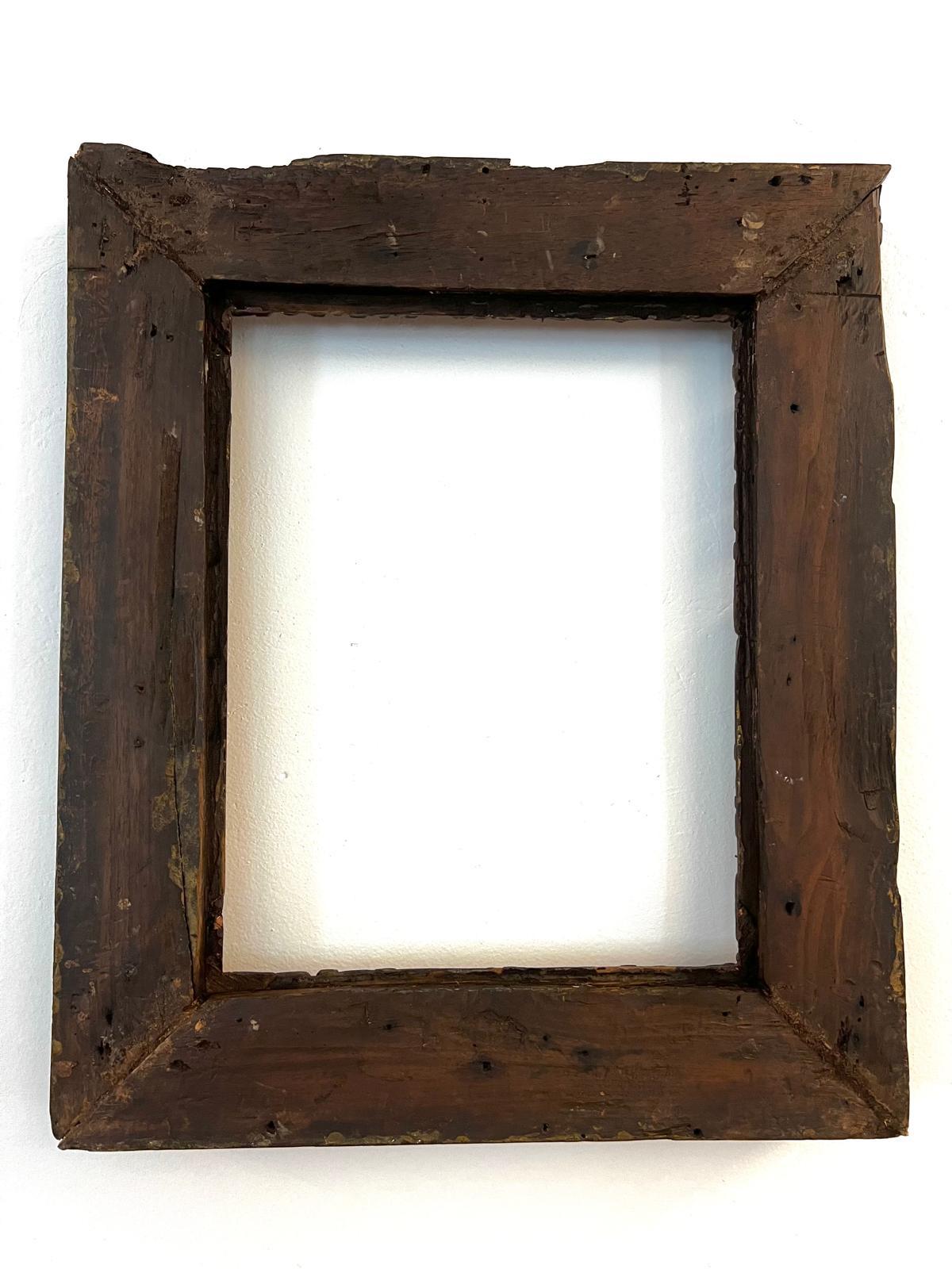 Antique 16th century Rare Venetian Hand-Carved Walnut Polychromed Frame For Sale 1