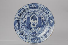 Antico 17/18° C Olandese Kraak Grande Piatto Caricatore Delftware Delft Blu Figure