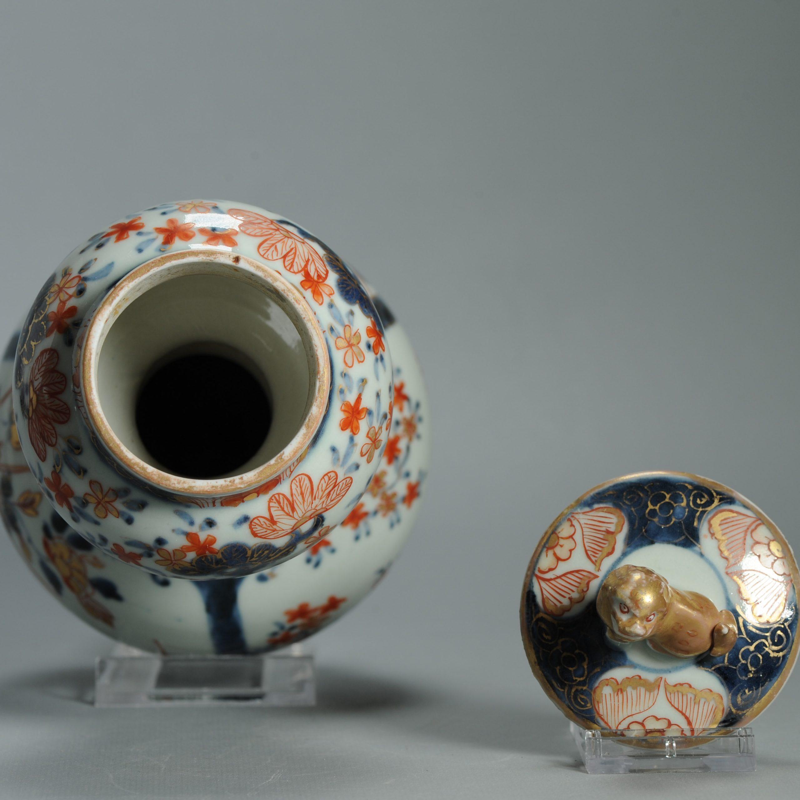 Ancienne 1700-1720 Porcelaine japonaise Imari Edo Garniture Vase Fleurs Shishi en vente 6