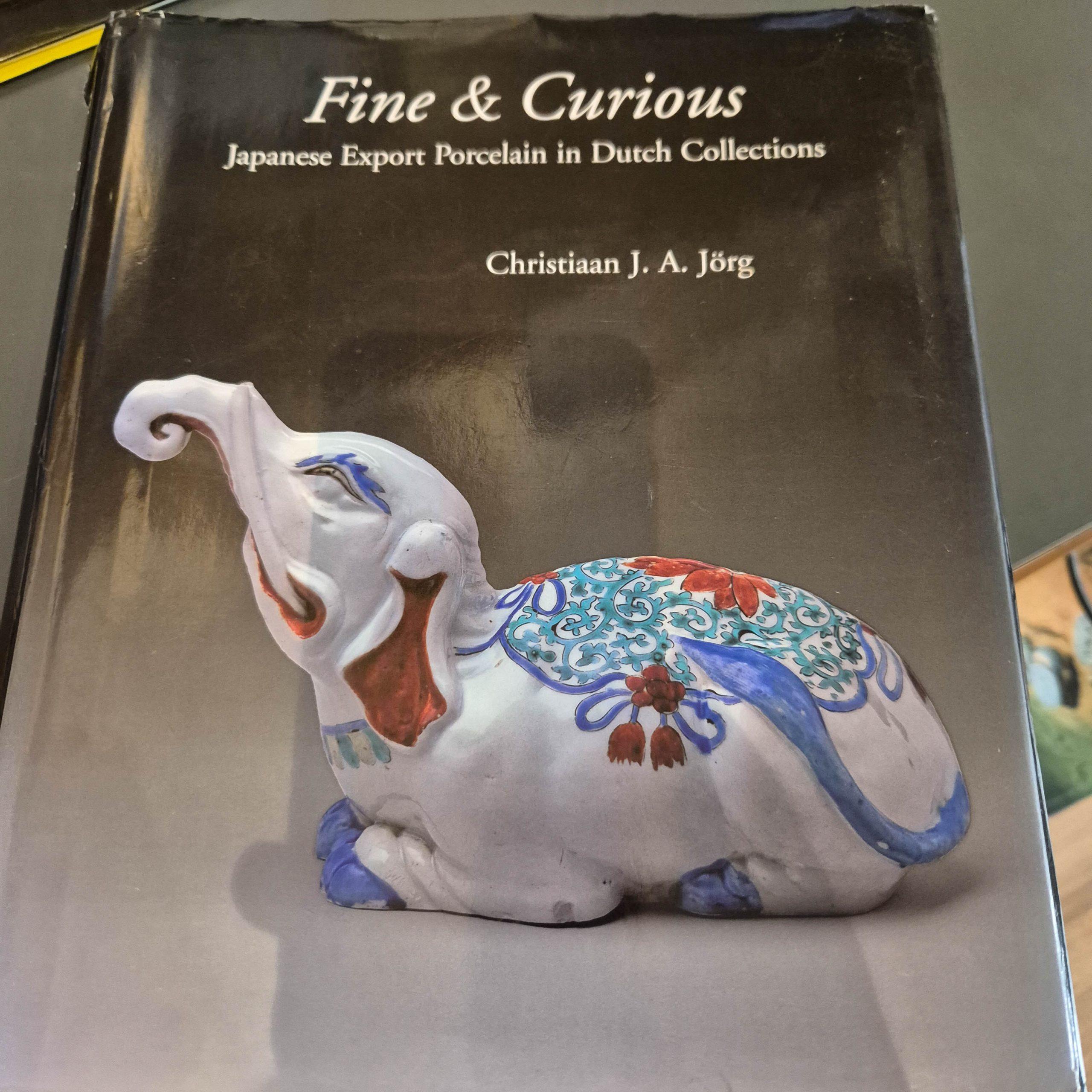 Ancienne 1700-1720 Porcelaine japonaise Imari Edo Garniture Vase Fleurs Shishi en vente 3