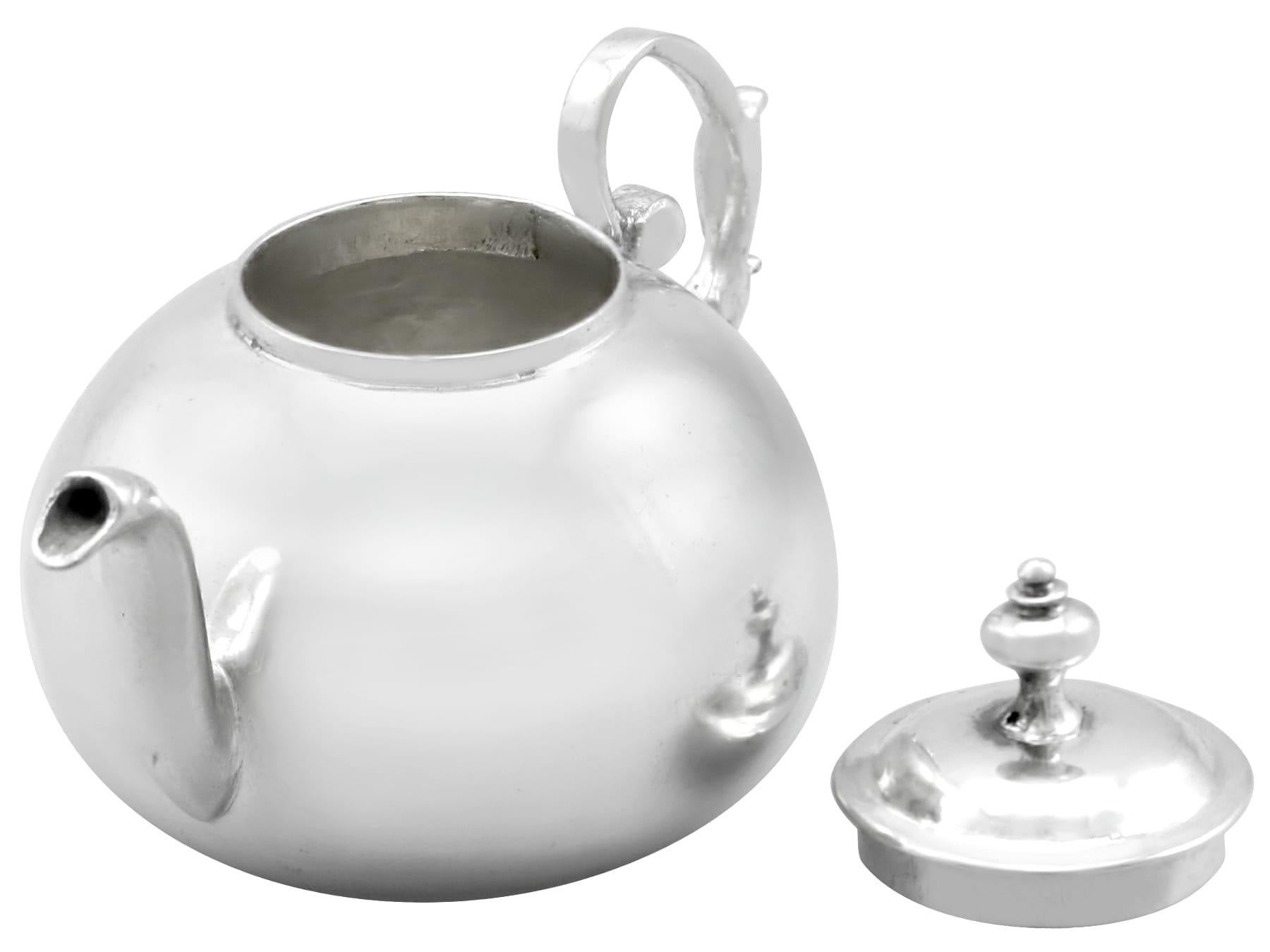 Antique 1700s Silver Miniature Teapot  For Sale 2